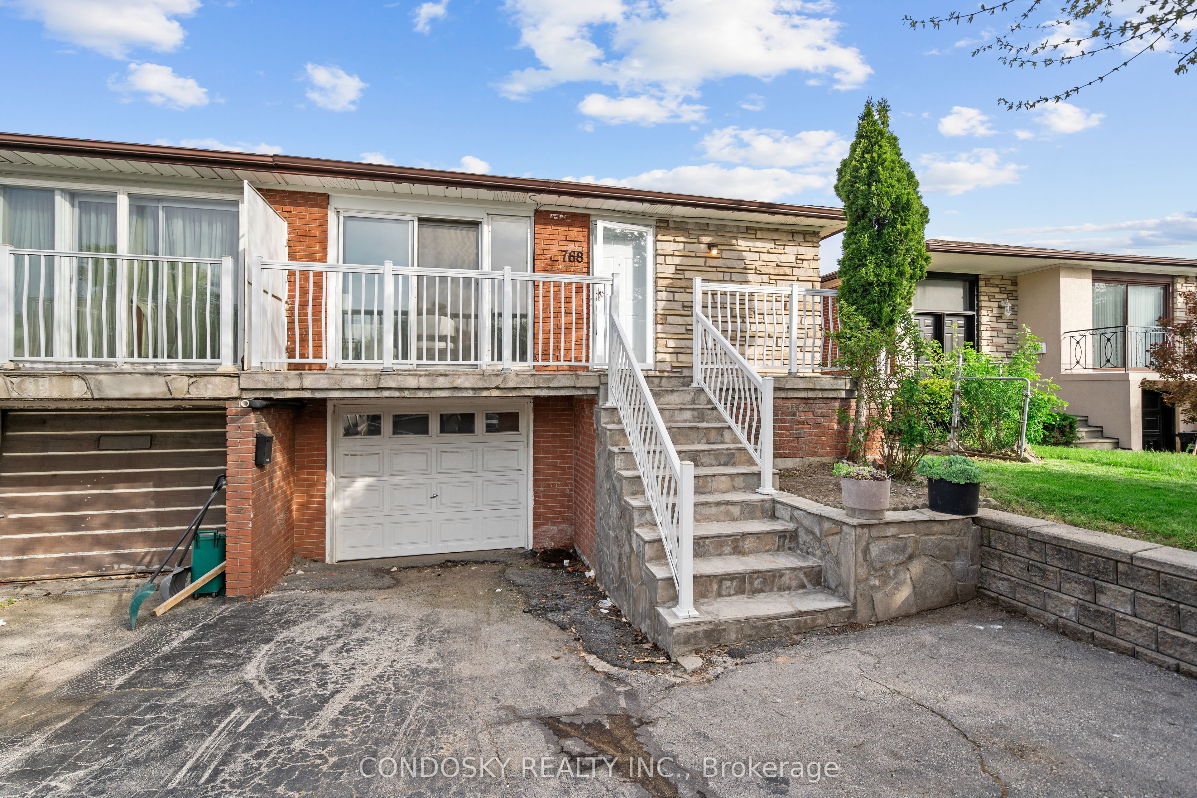 768 Annamore Road