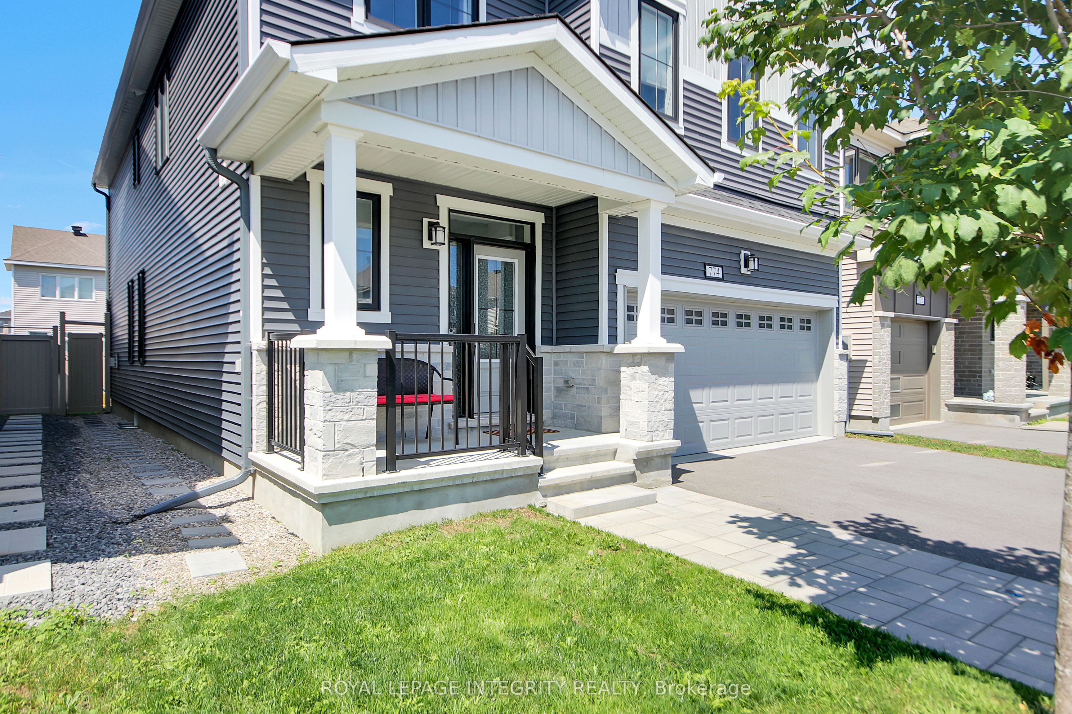 774 DERREEN Avenue