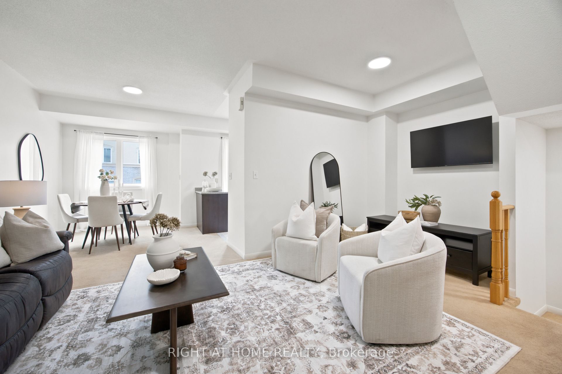 1250 St.Martins Drive 105