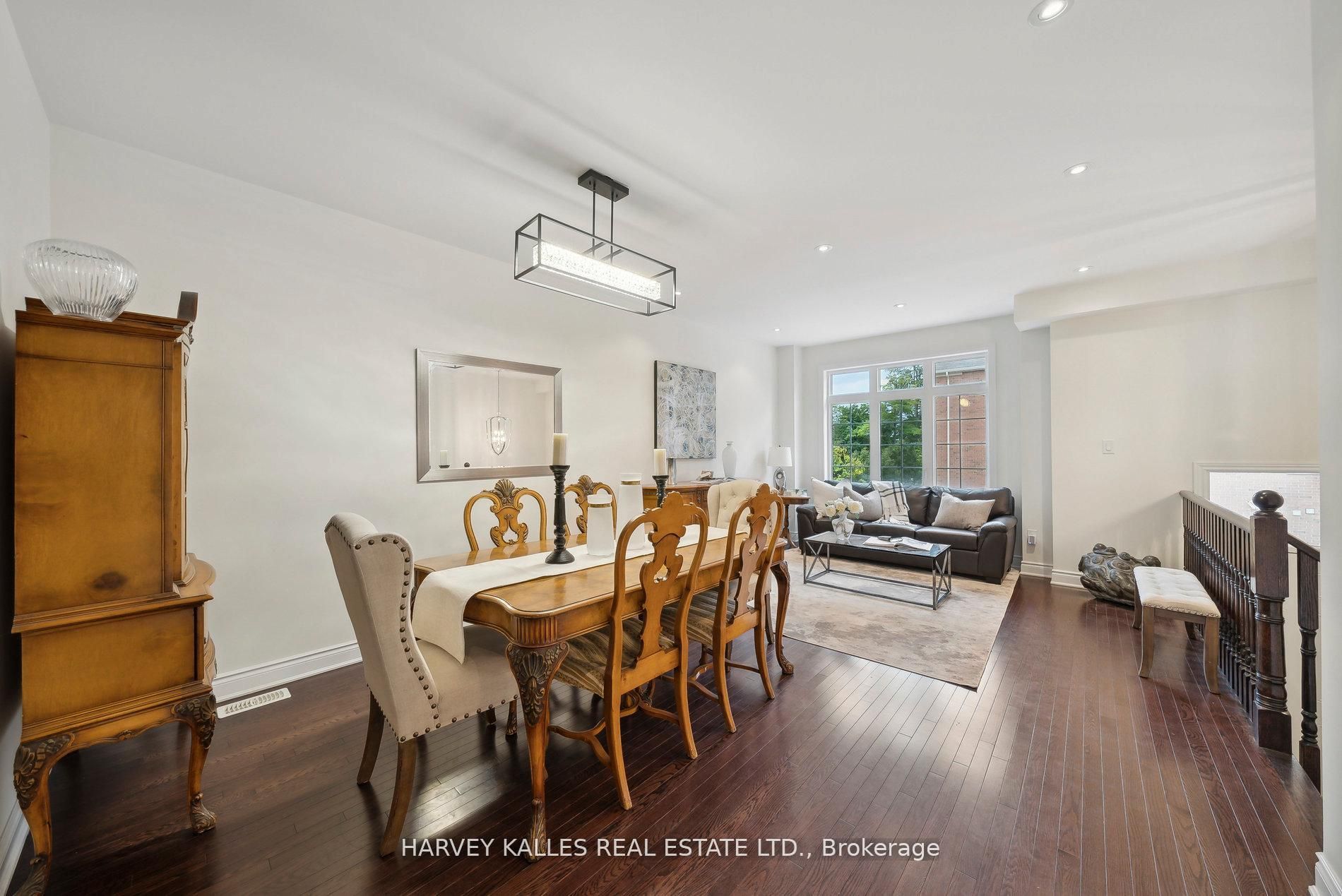 8777 Dufferin Street 45