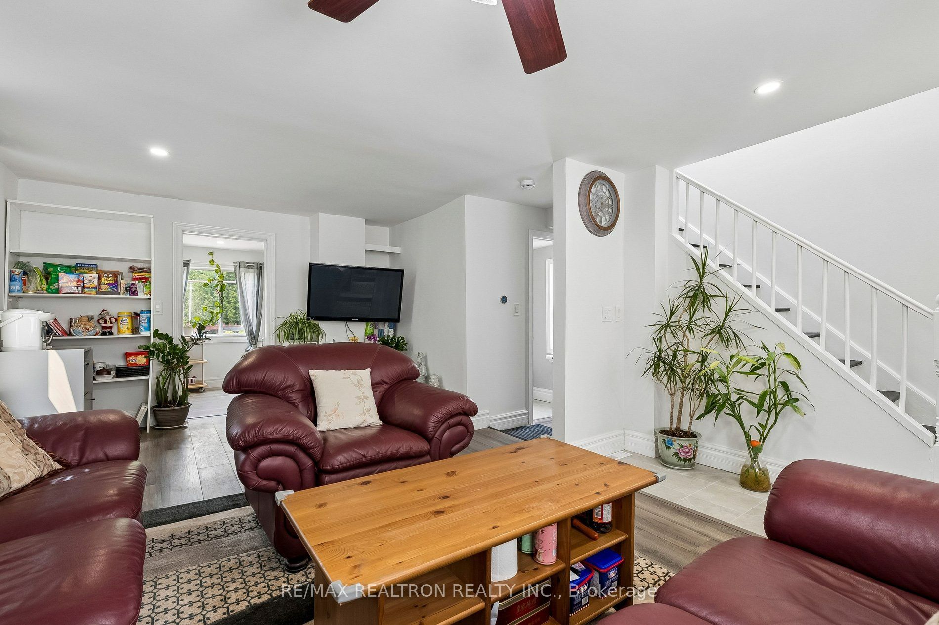 28 Machell Avenue