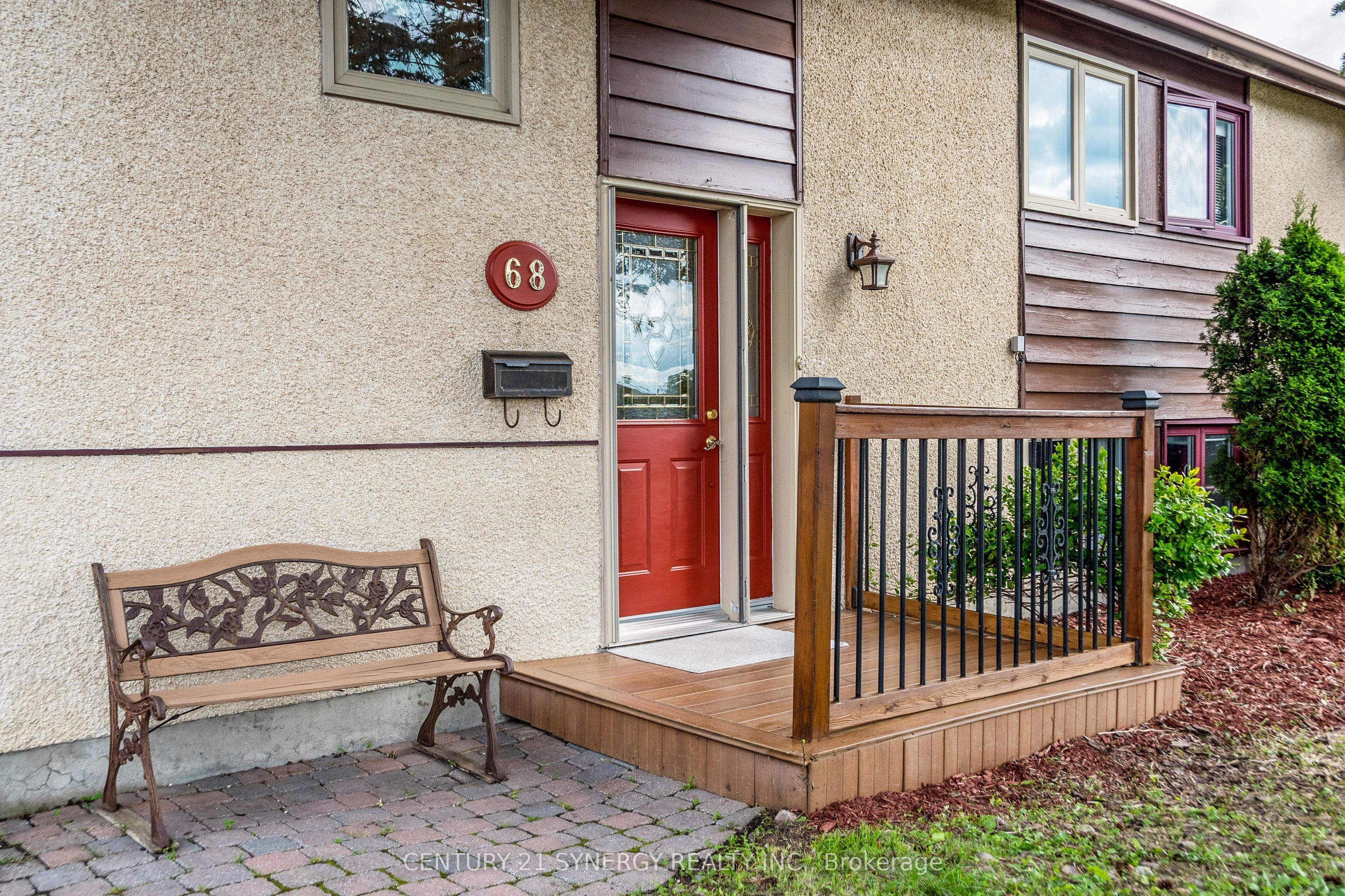 68 Sheldrake Drive E