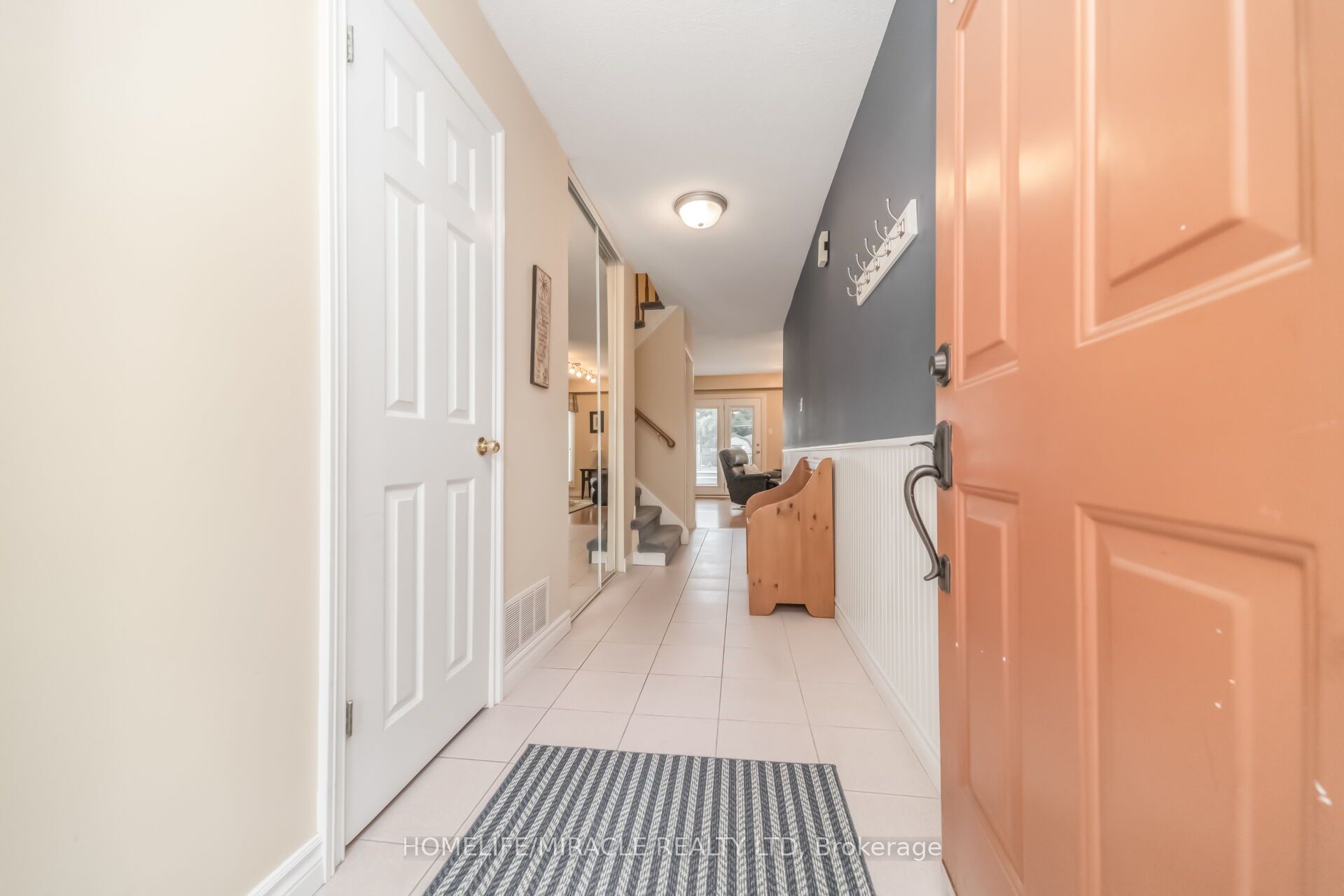 37 Blackthorn Lane