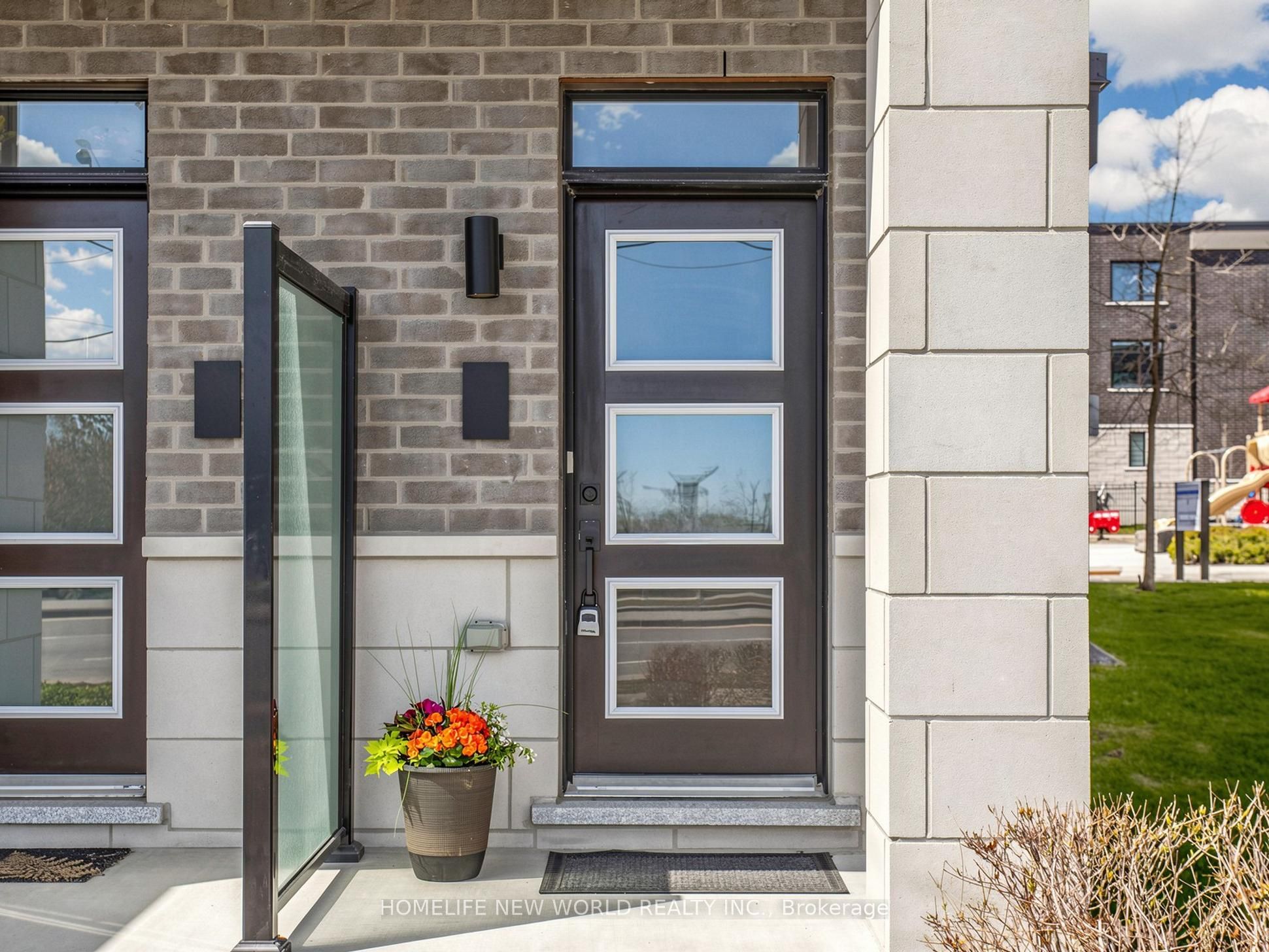 2550 Castlegate Crossing 218