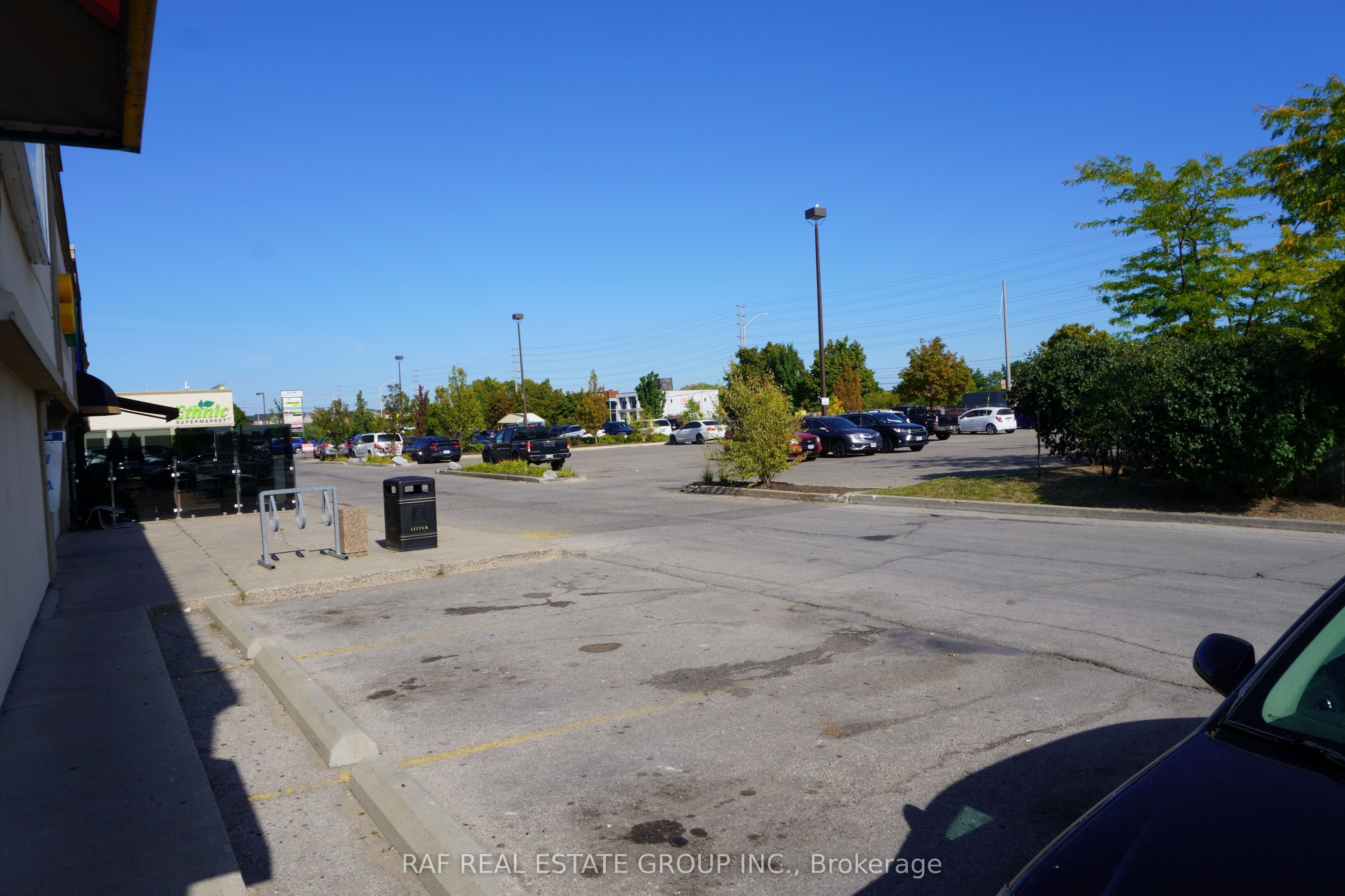 575 Ontario Street S