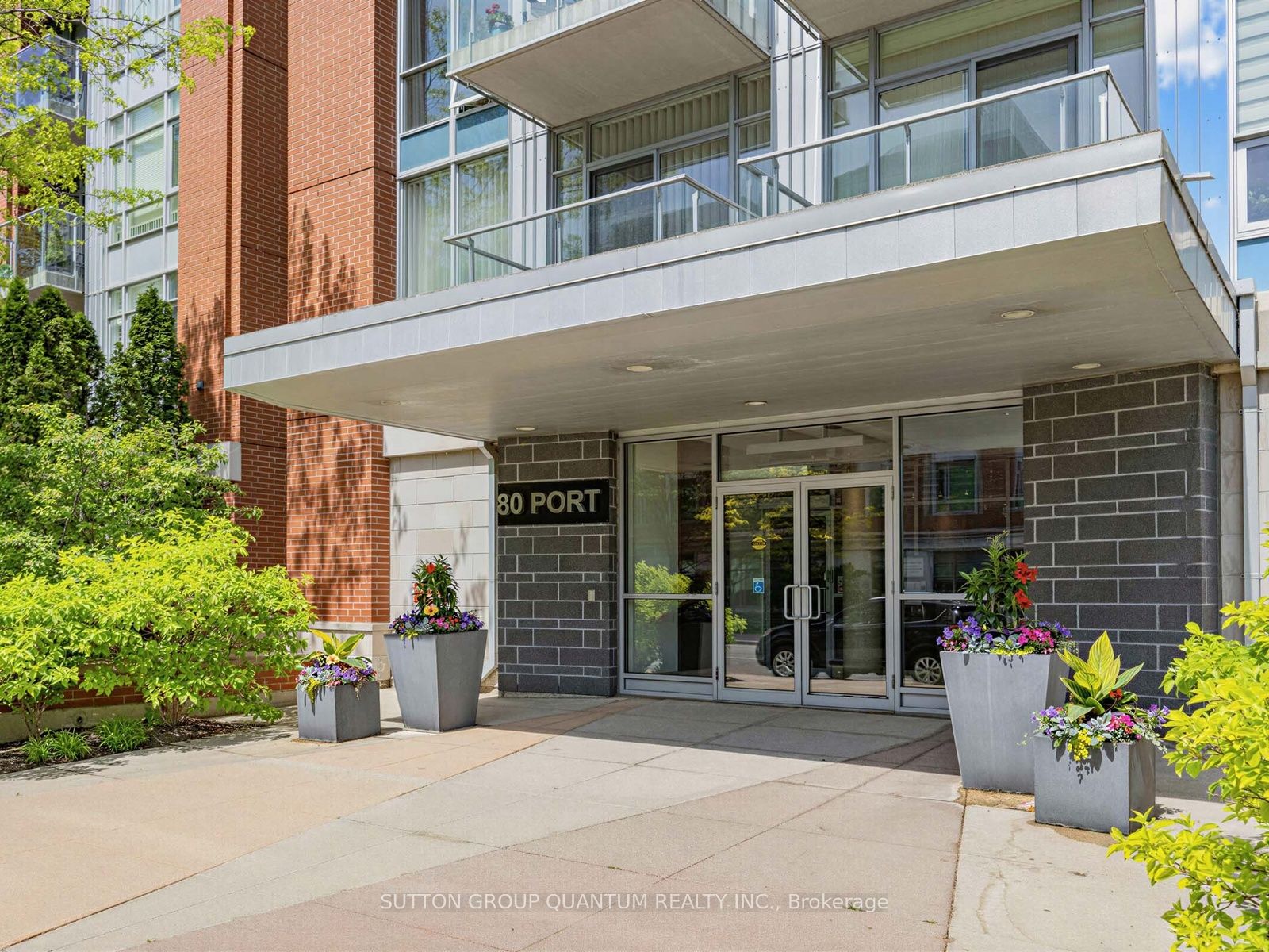 80 Port Street E 304