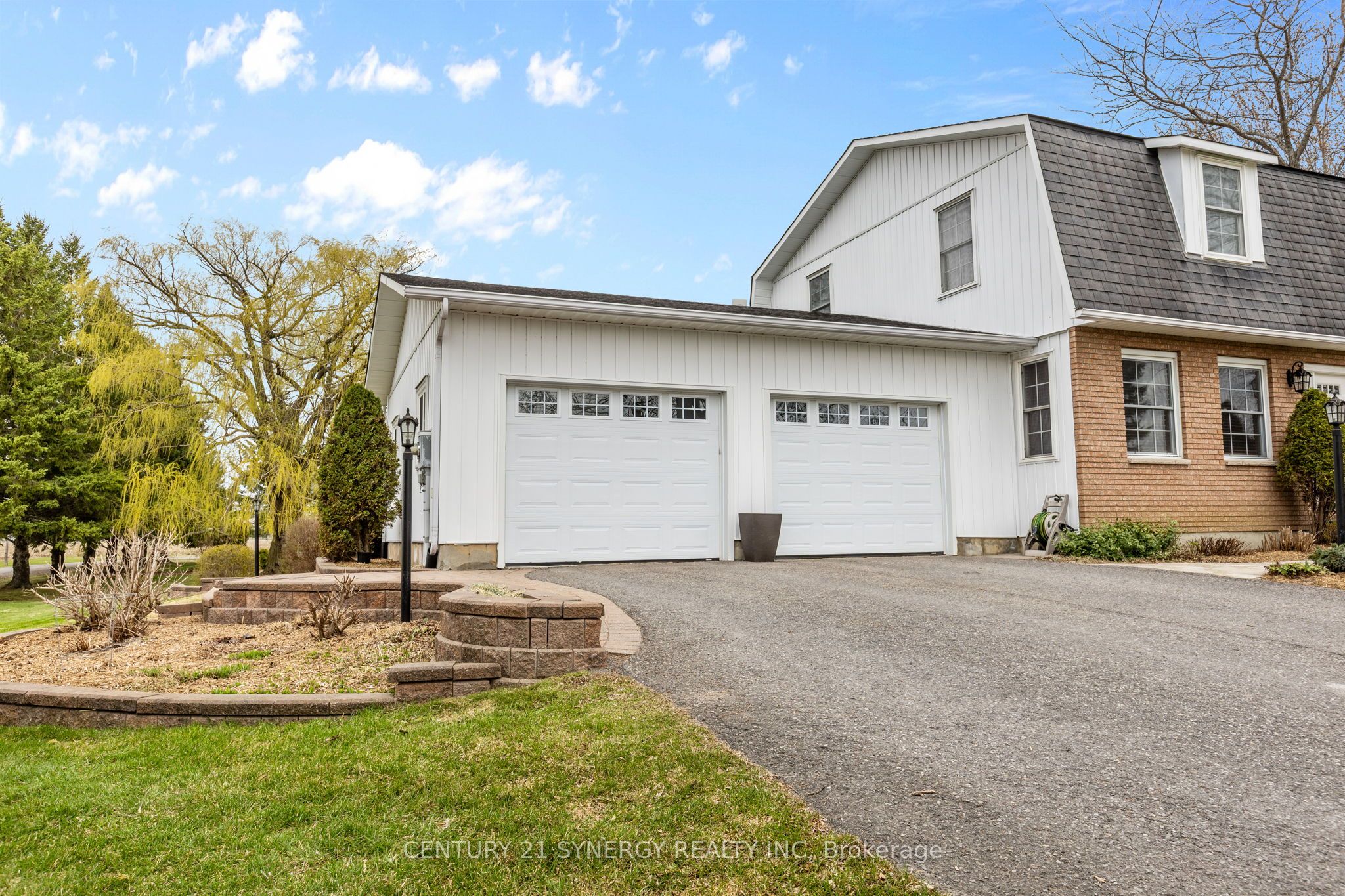 183 Hamilton Road