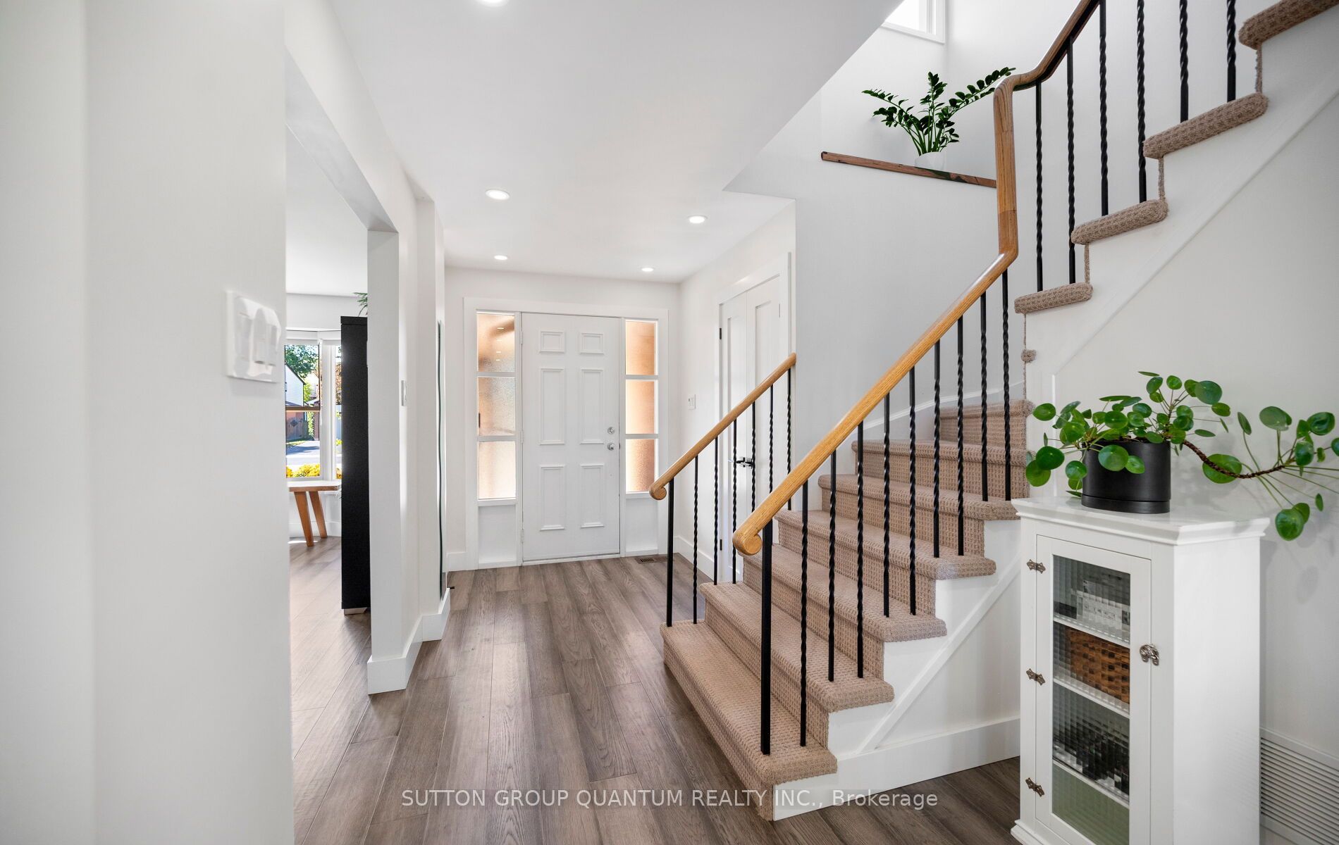 4071 Wheelwright Crescent