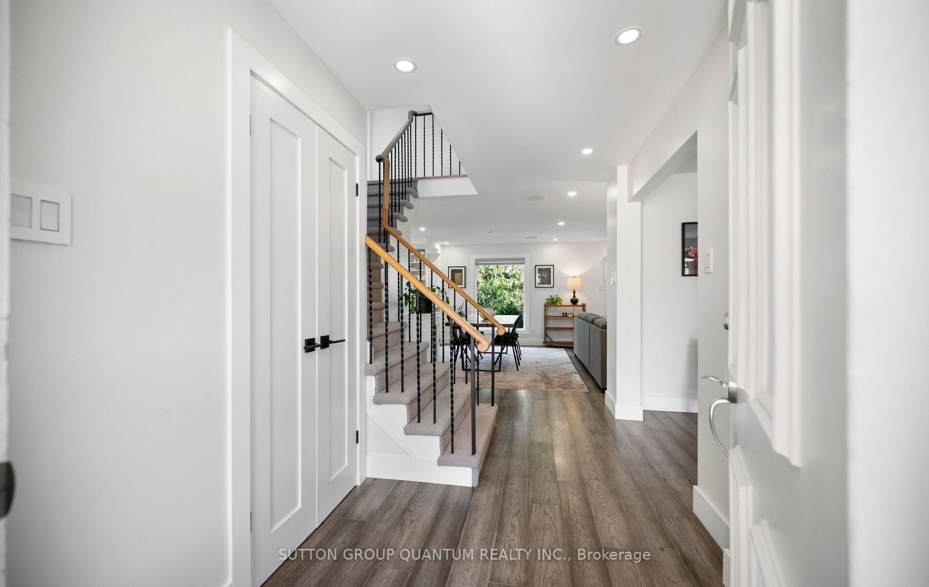 4071 Wheelwright Crescent