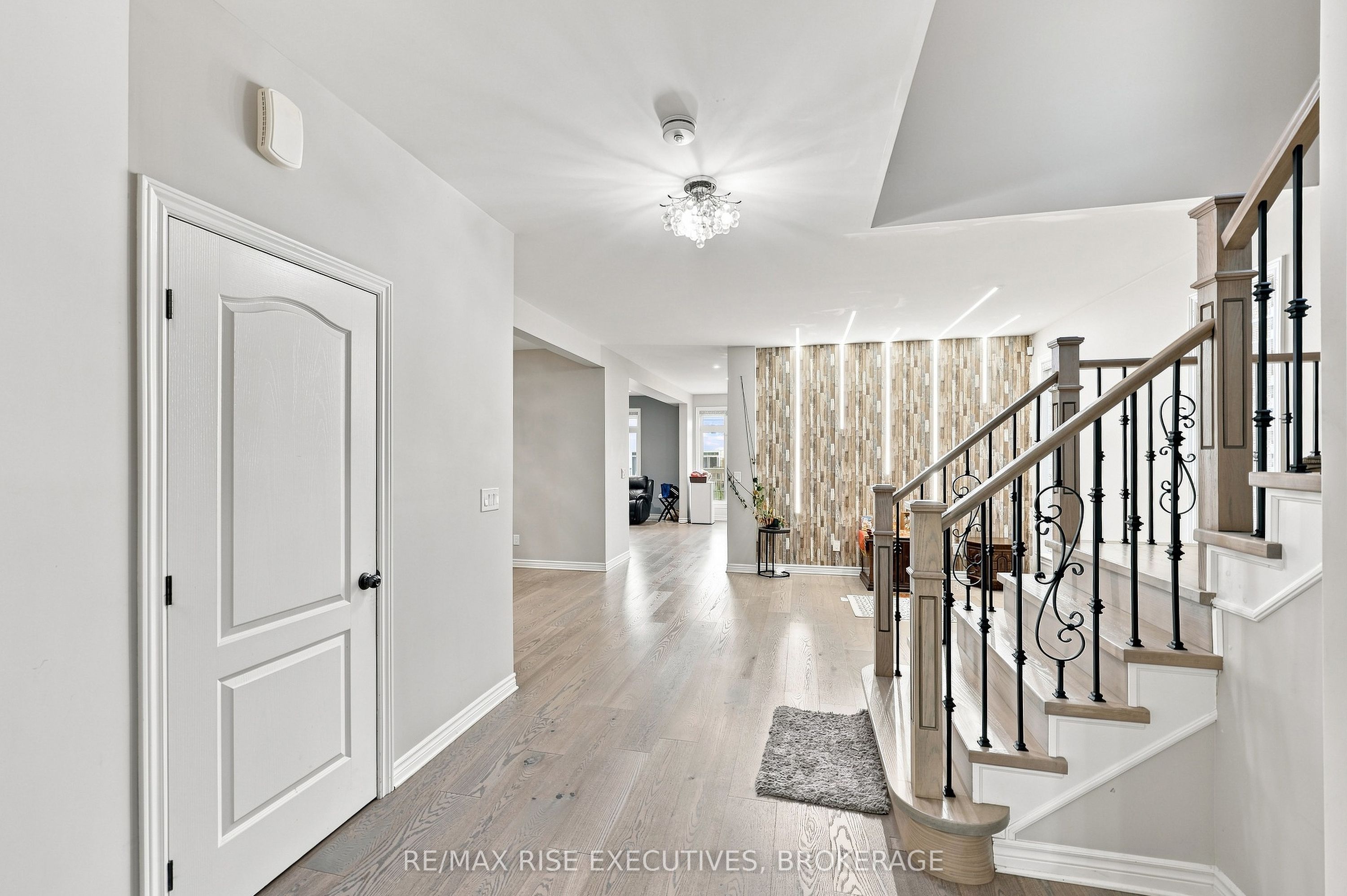 645 Gwen Avenue