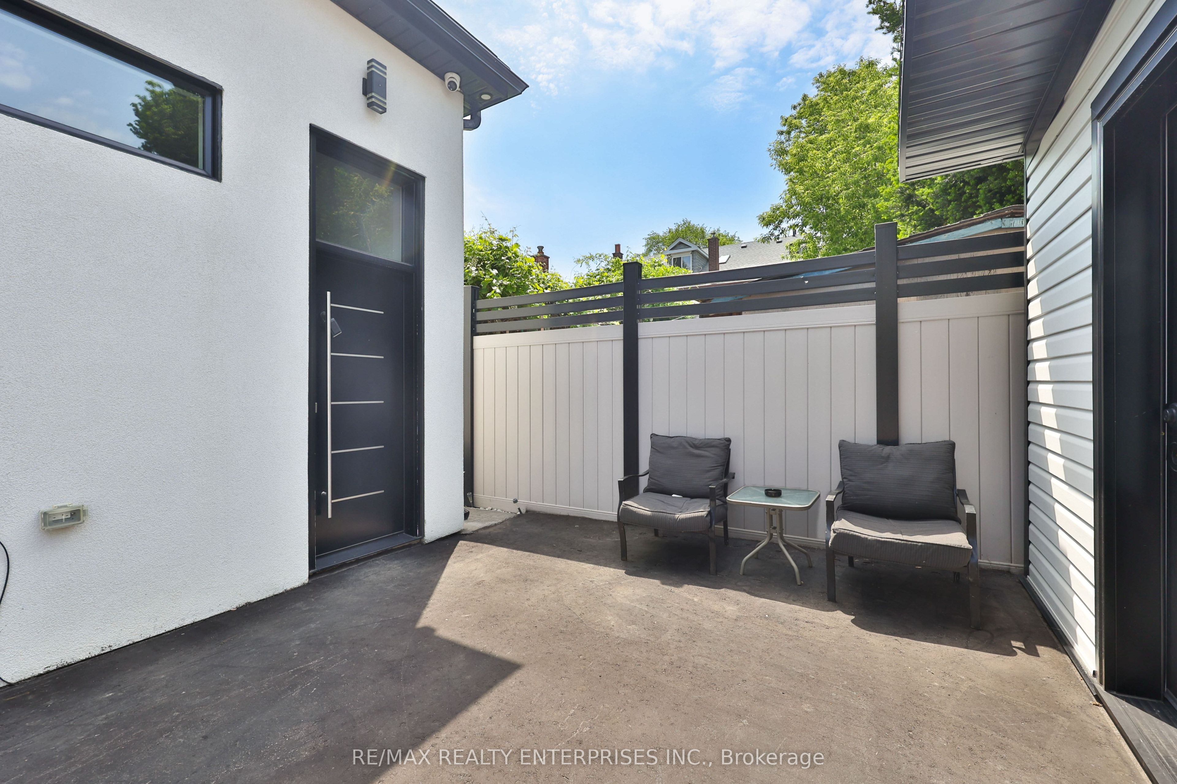 172 Royal York Road