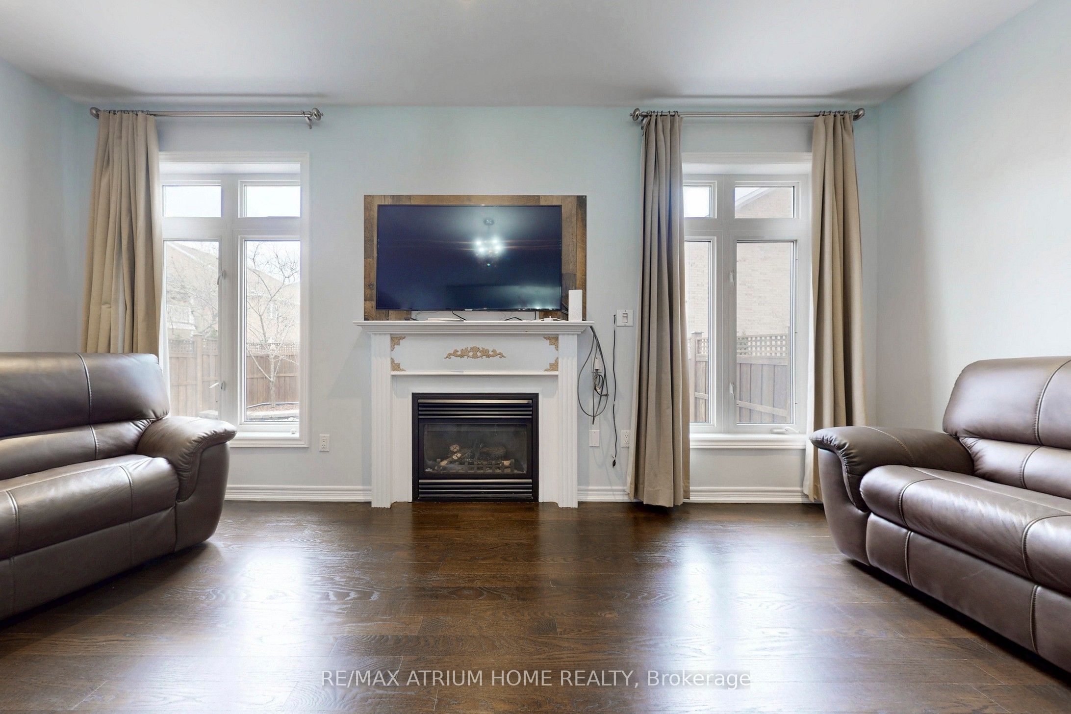 5430 Oscar Peterson Boulevard