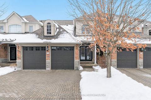 10 Wilton Trail Aurora ON L4G 7S9