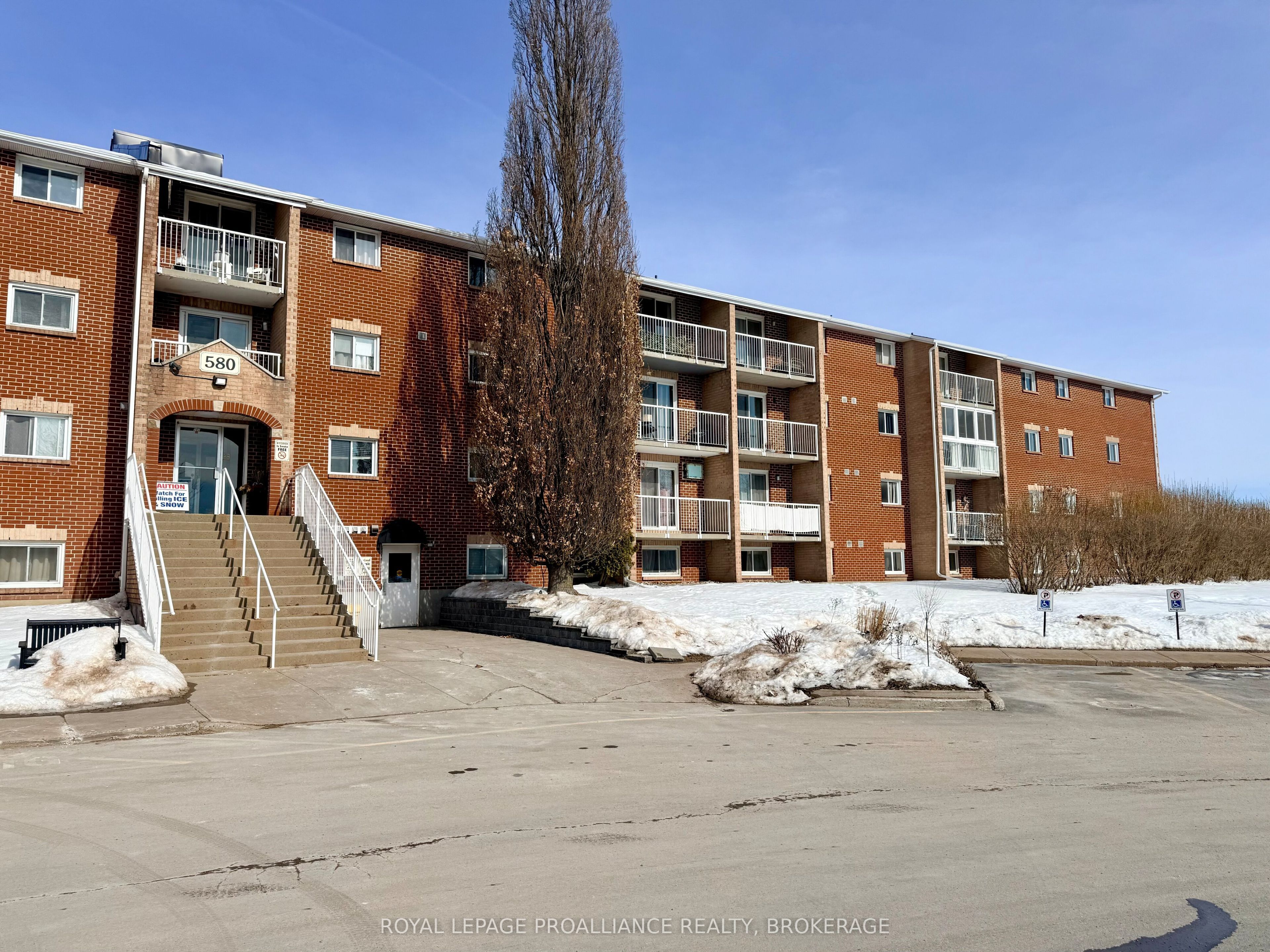 580 Armstrong Road 411