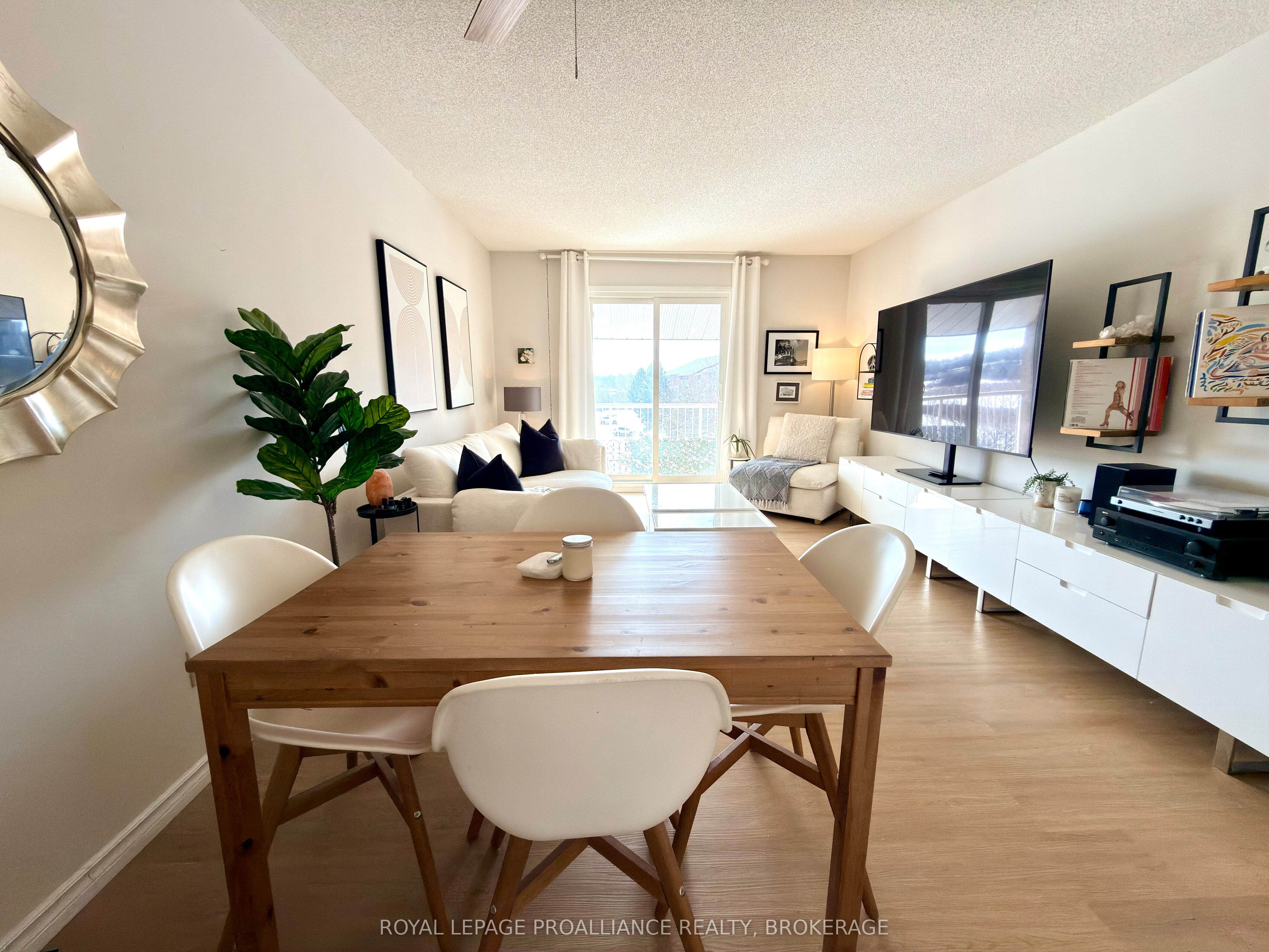 580 Armstrong Road 411