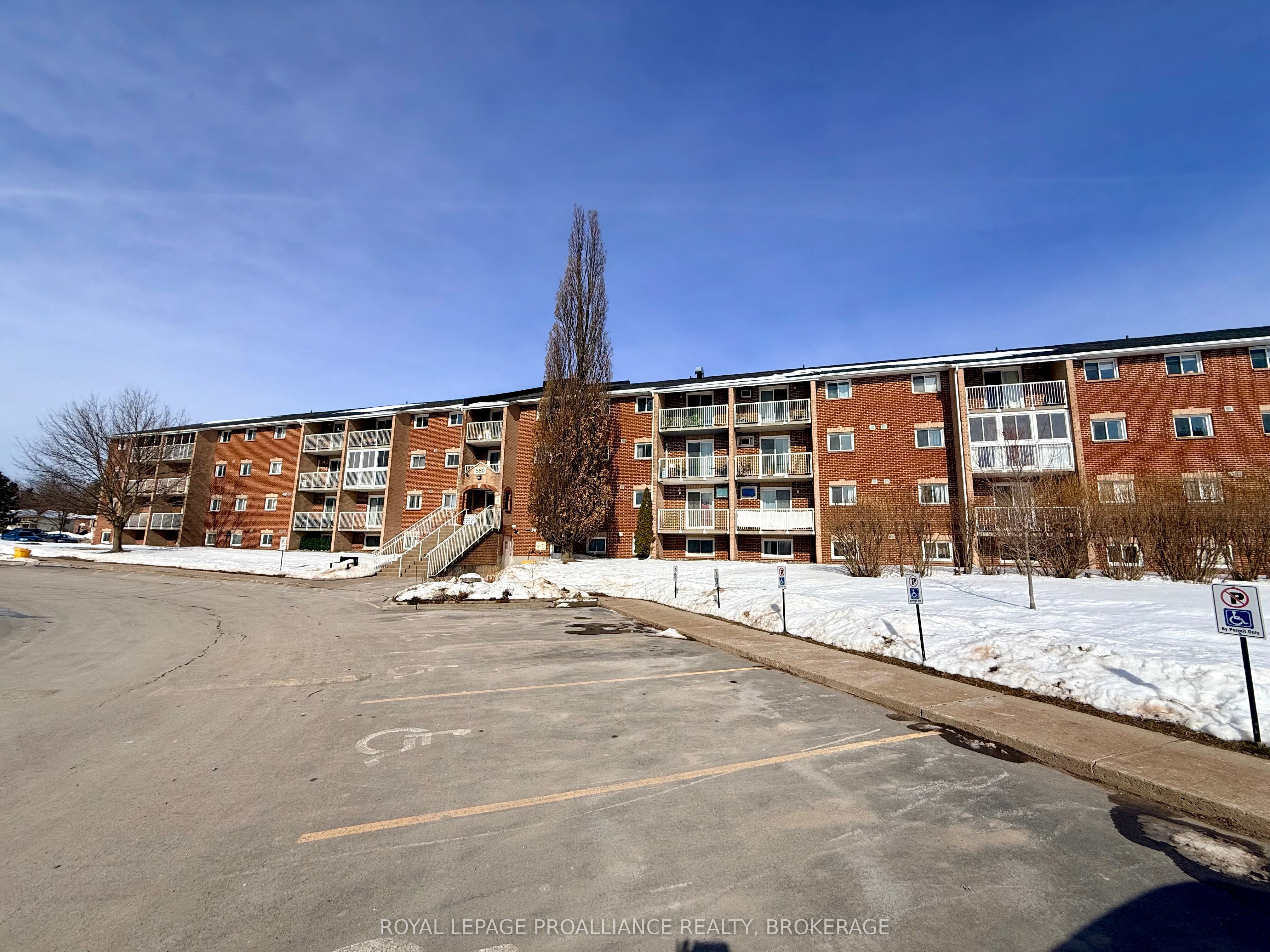 580 Armstrong Road 411