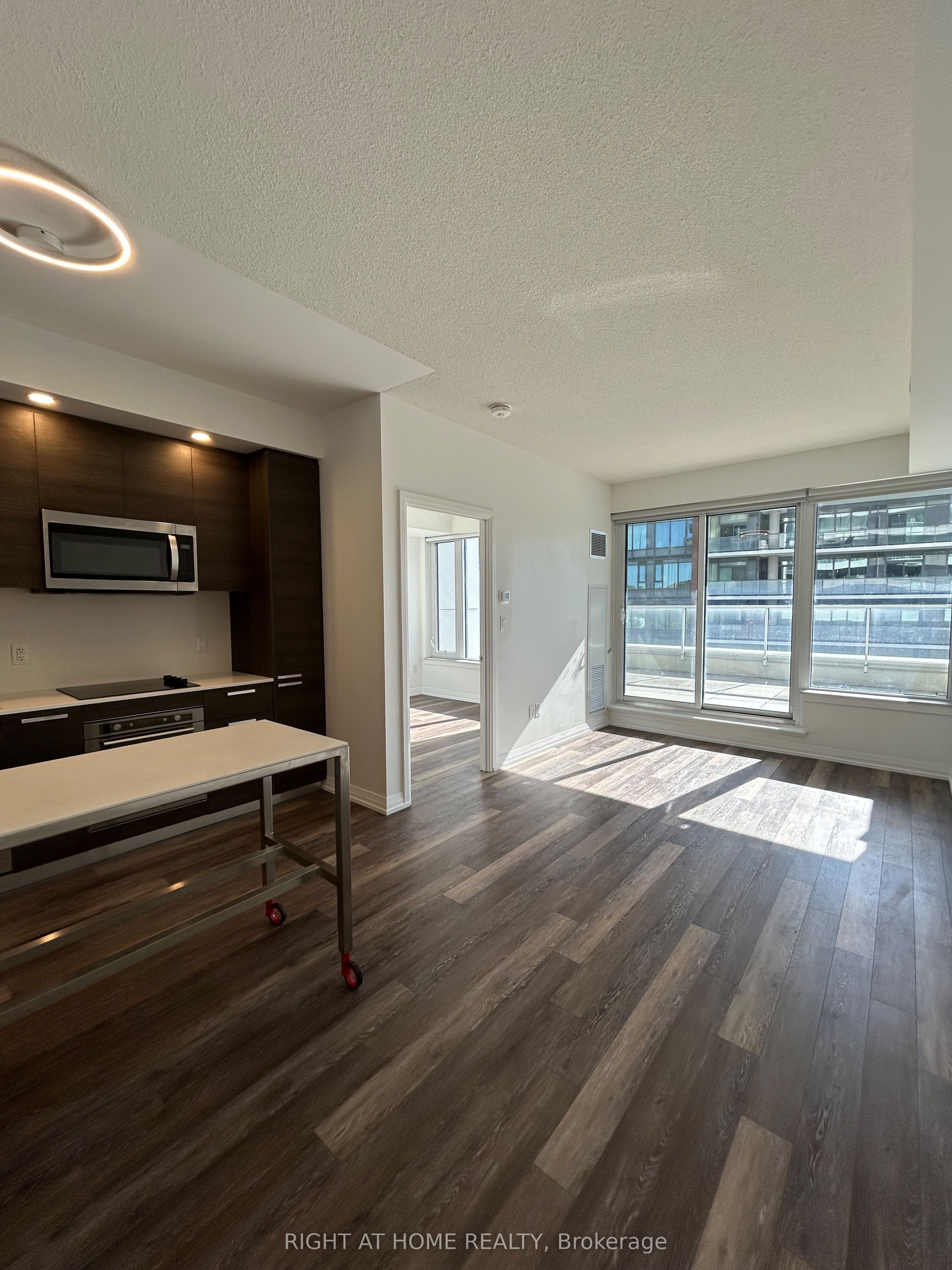 75 Canterbury Place 308