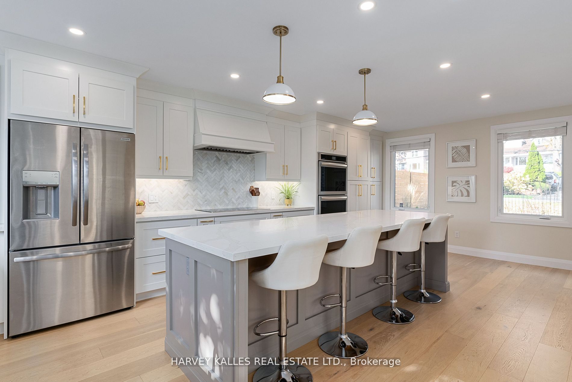 65 Shanty Bay Road