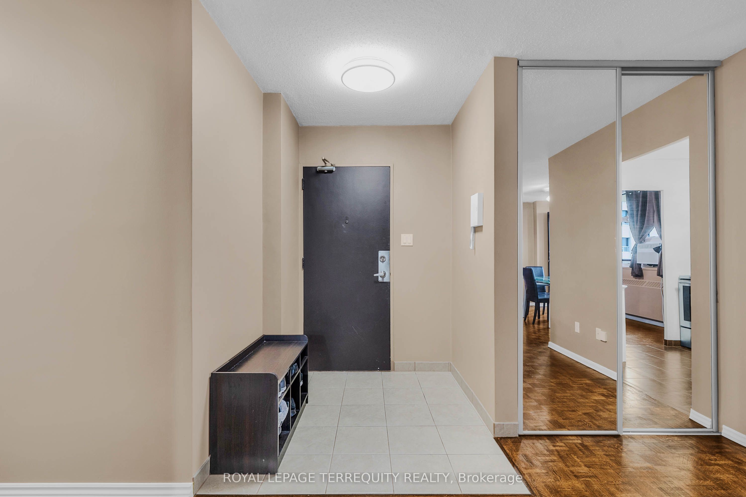 180 Markham Road 816