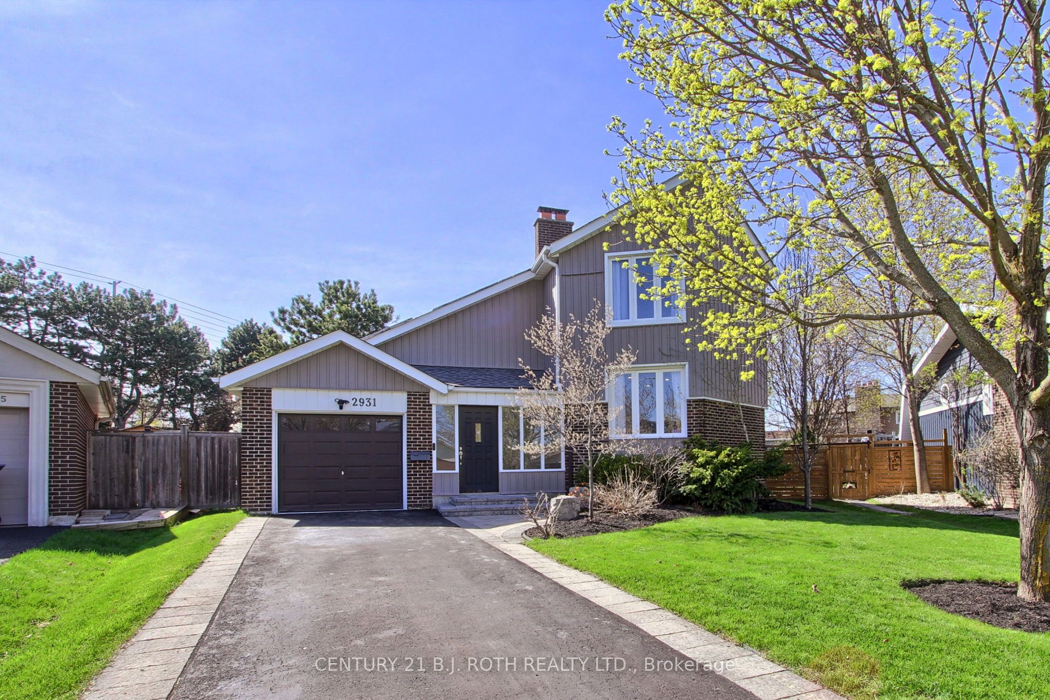 2931 Saint Malo Circle