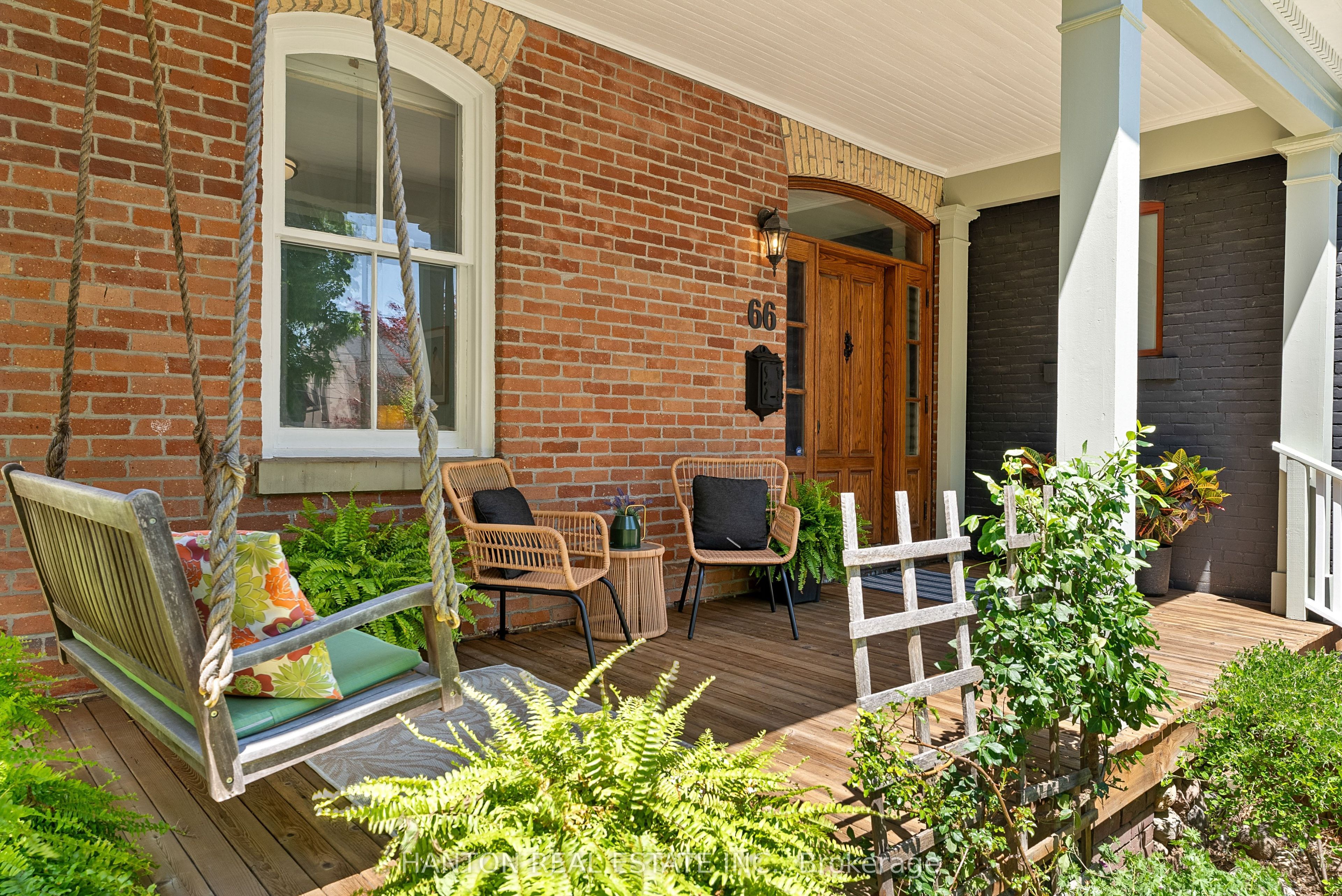 66 Hogarth Avenue