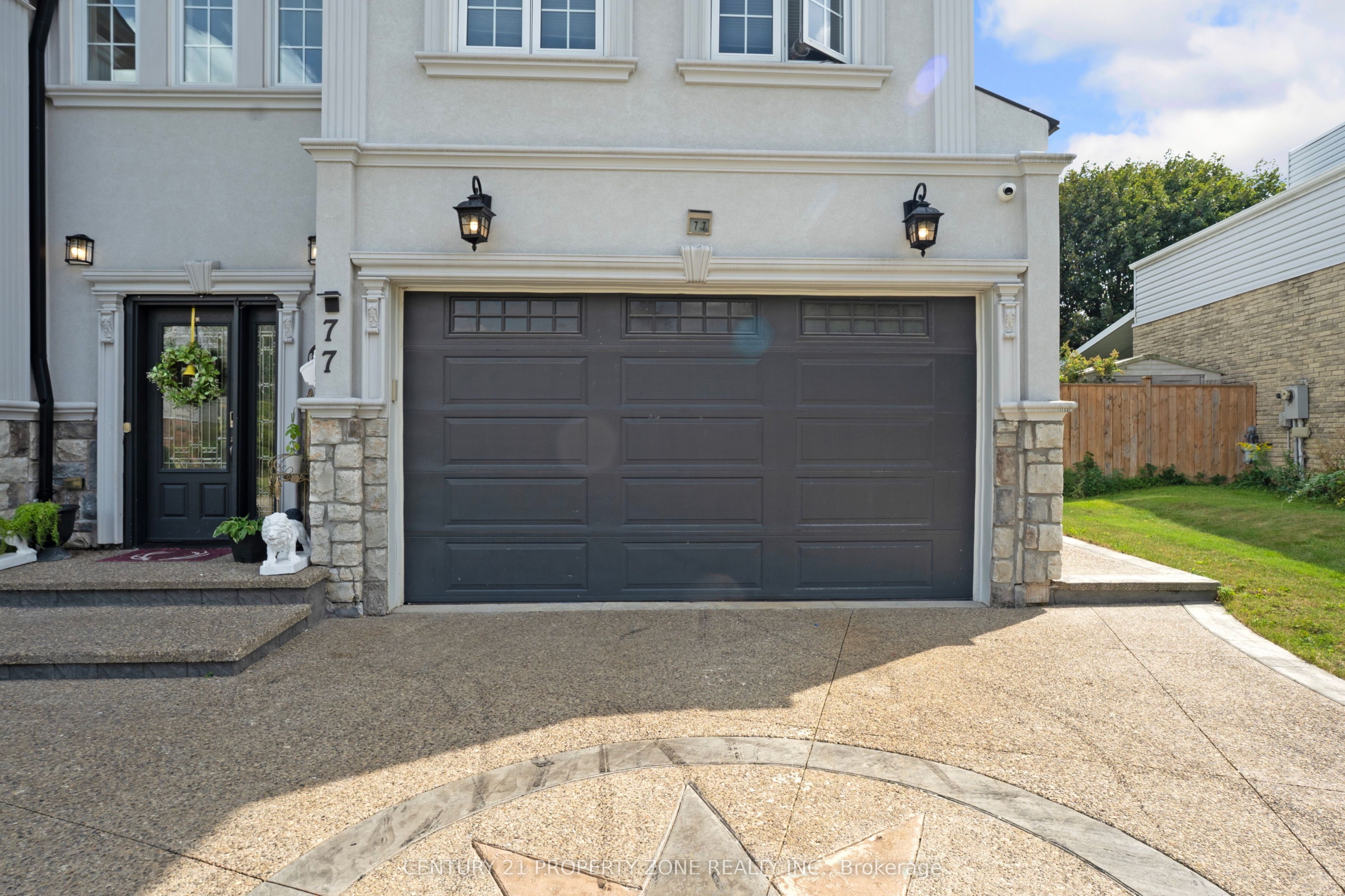 77 Bowshelm Court
