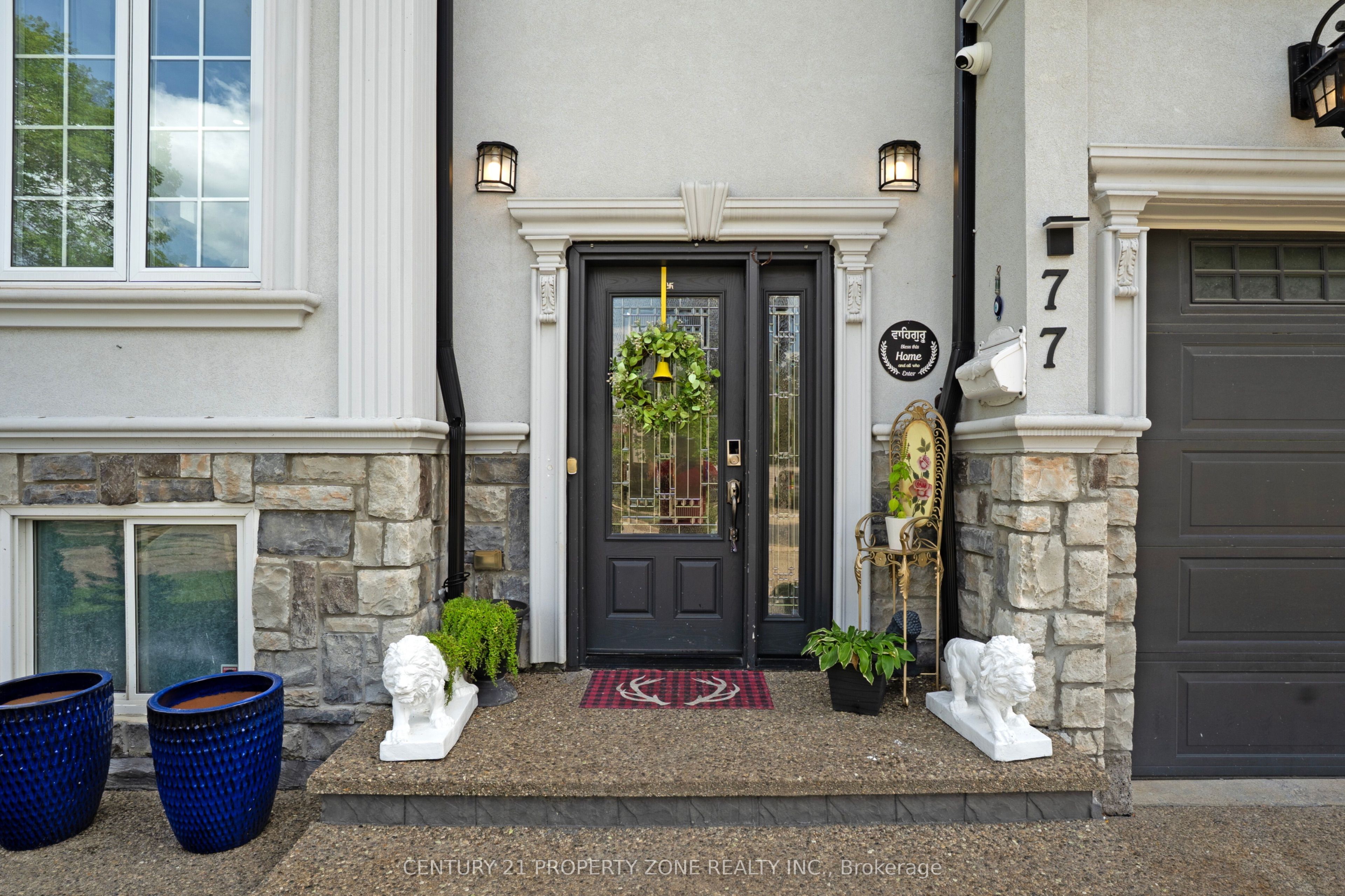 77 Bowshelm Court