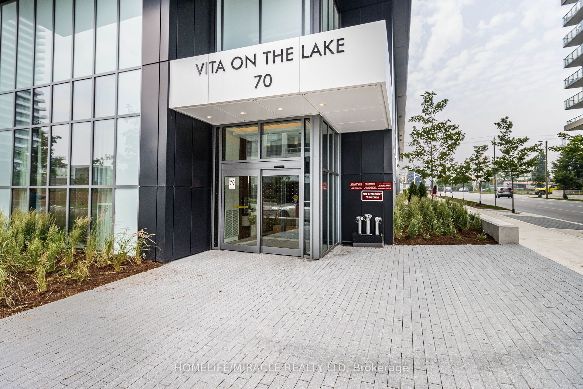 70 Annie Craig Drive 1001