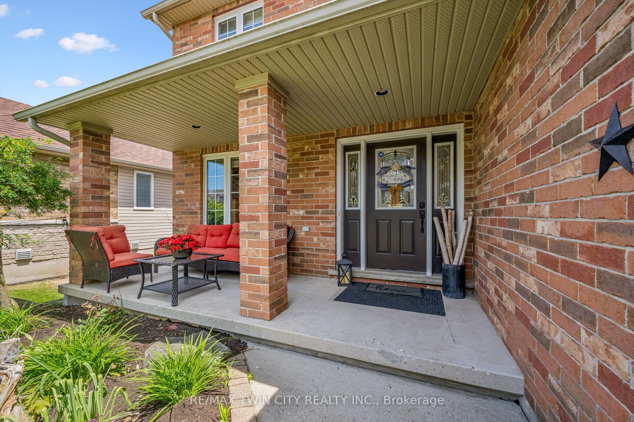15 Zinkann Crescent