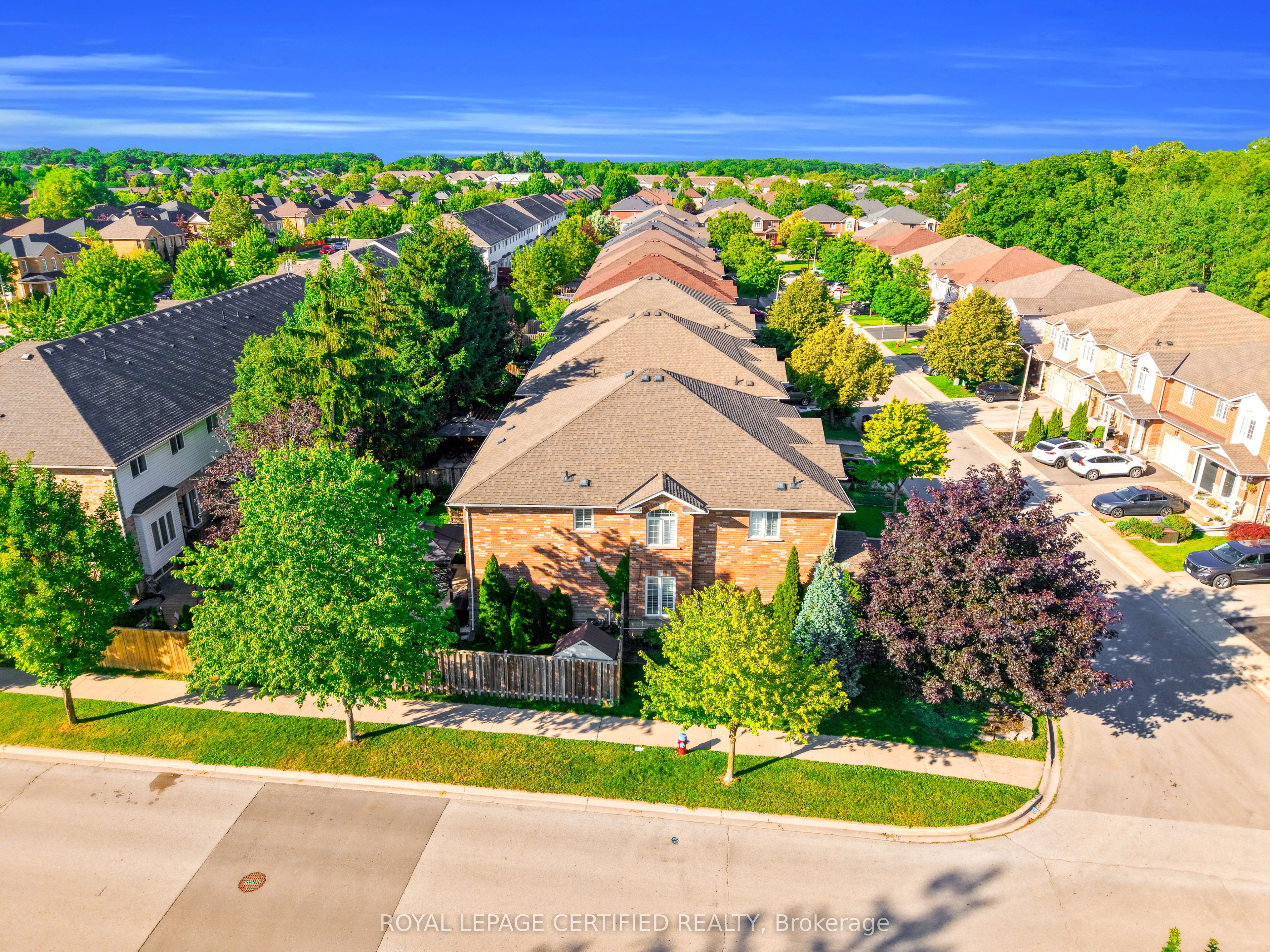 5279 Picketts Way