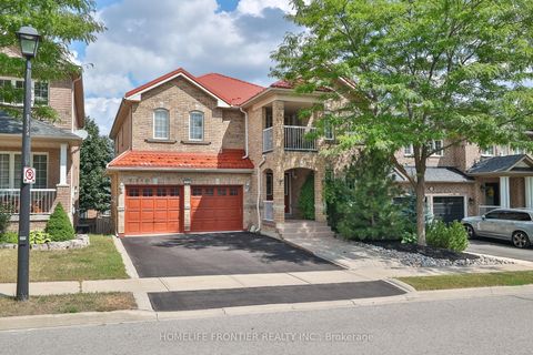110 Red River Crescent Newmarket ON L3X 2R1