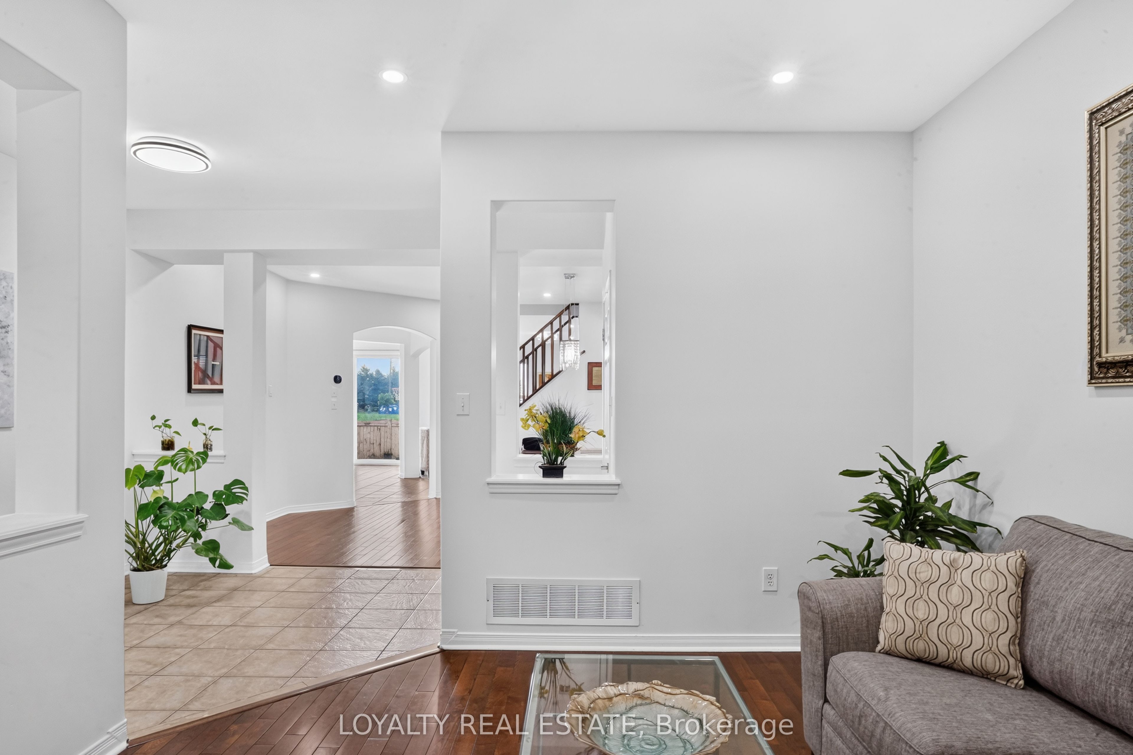 5 Southam Street