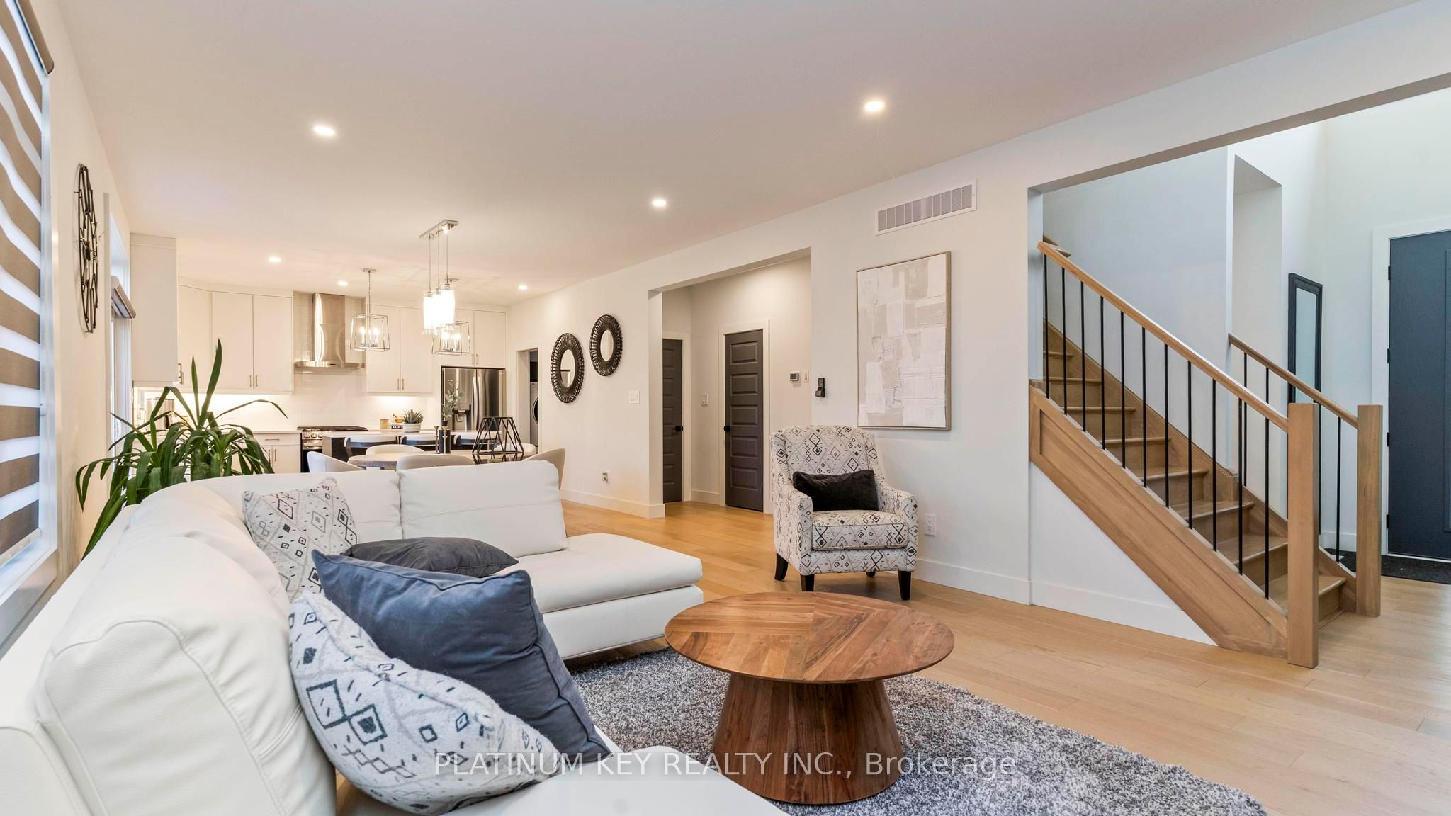 83 Daventry Way