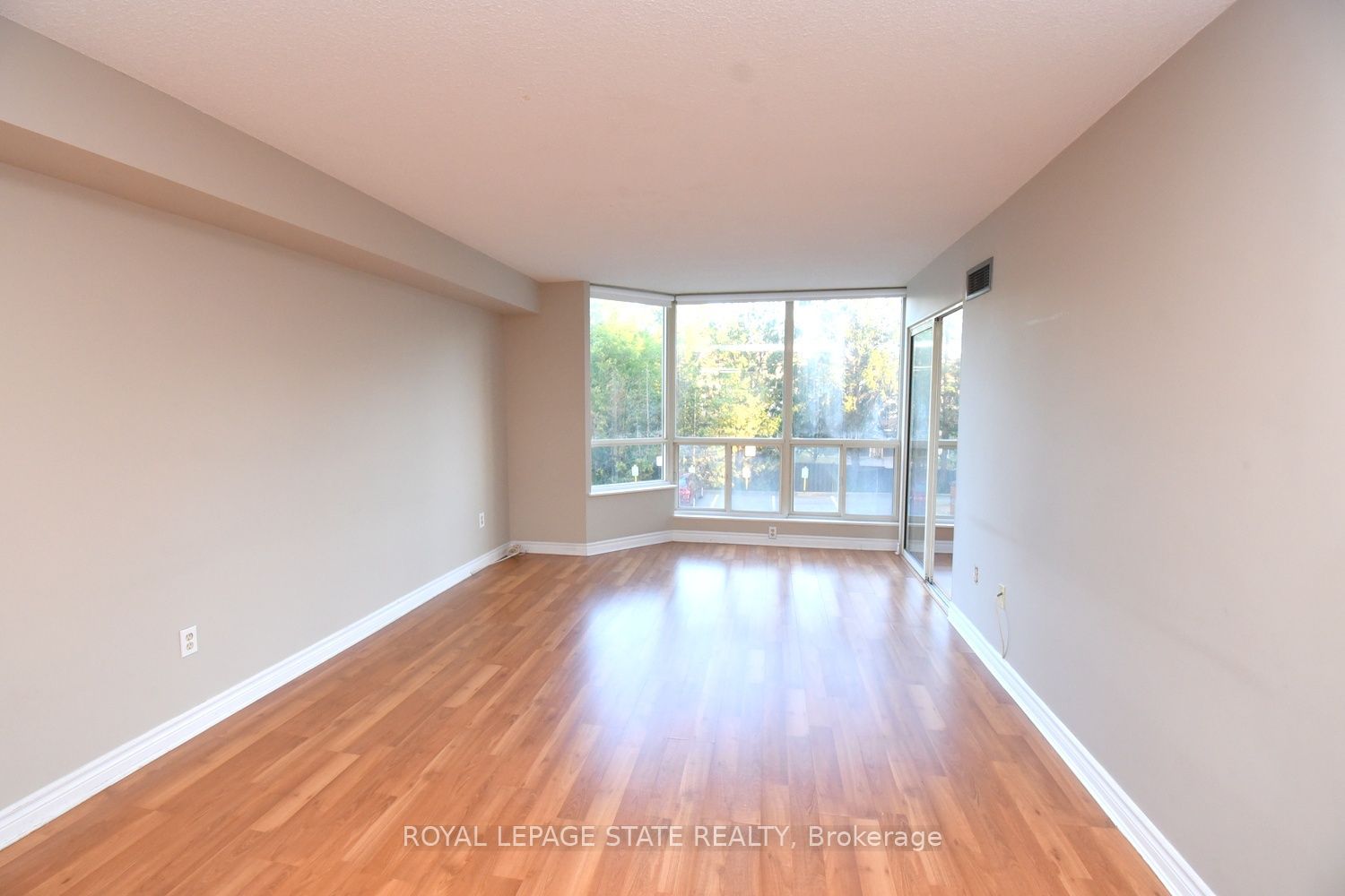 175 Cedar Avenue 215