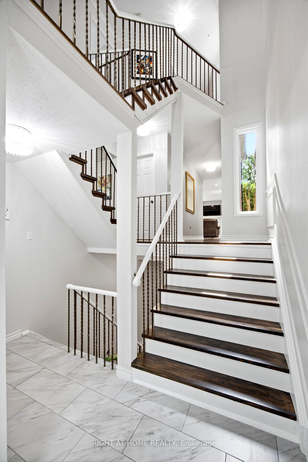 4141 Trellis Crescent