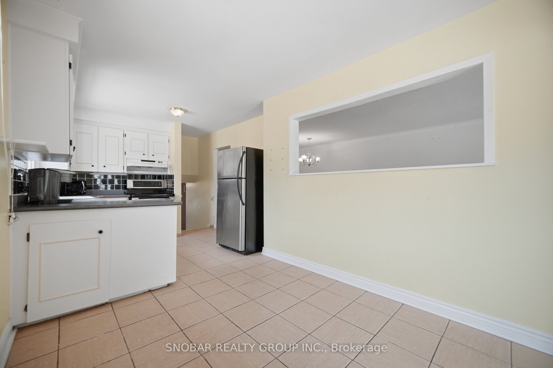 1228 Shamir Crescent