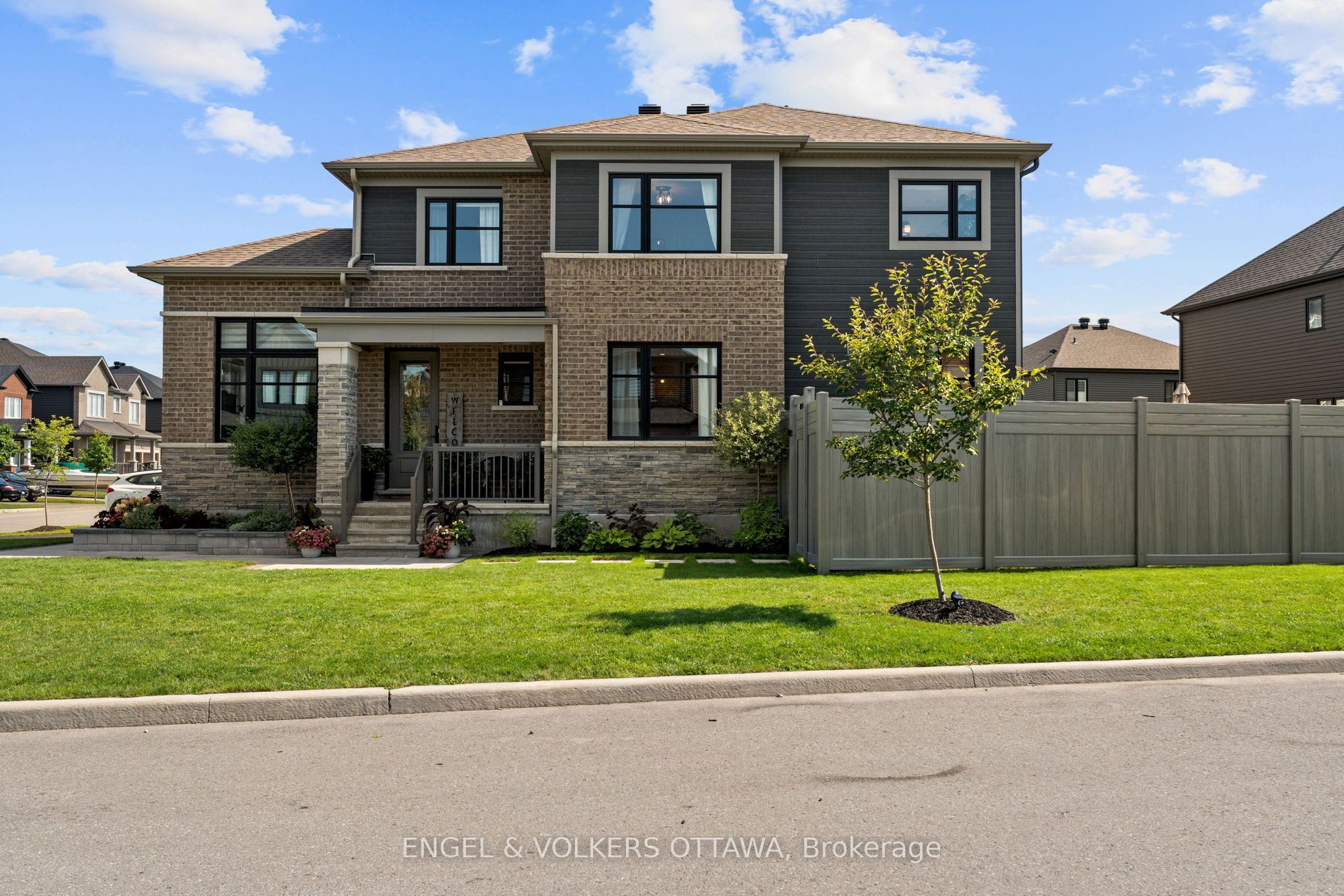 720 Coast Circle