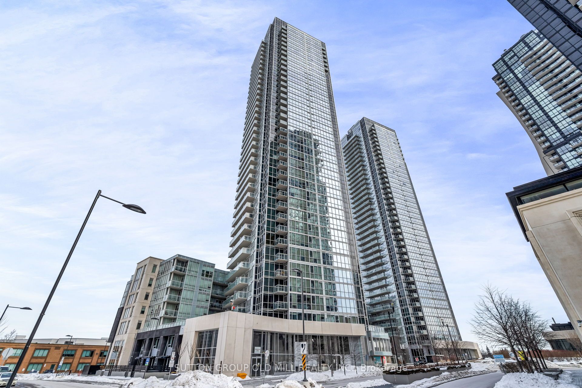 2916 Highway 7 N/A 401