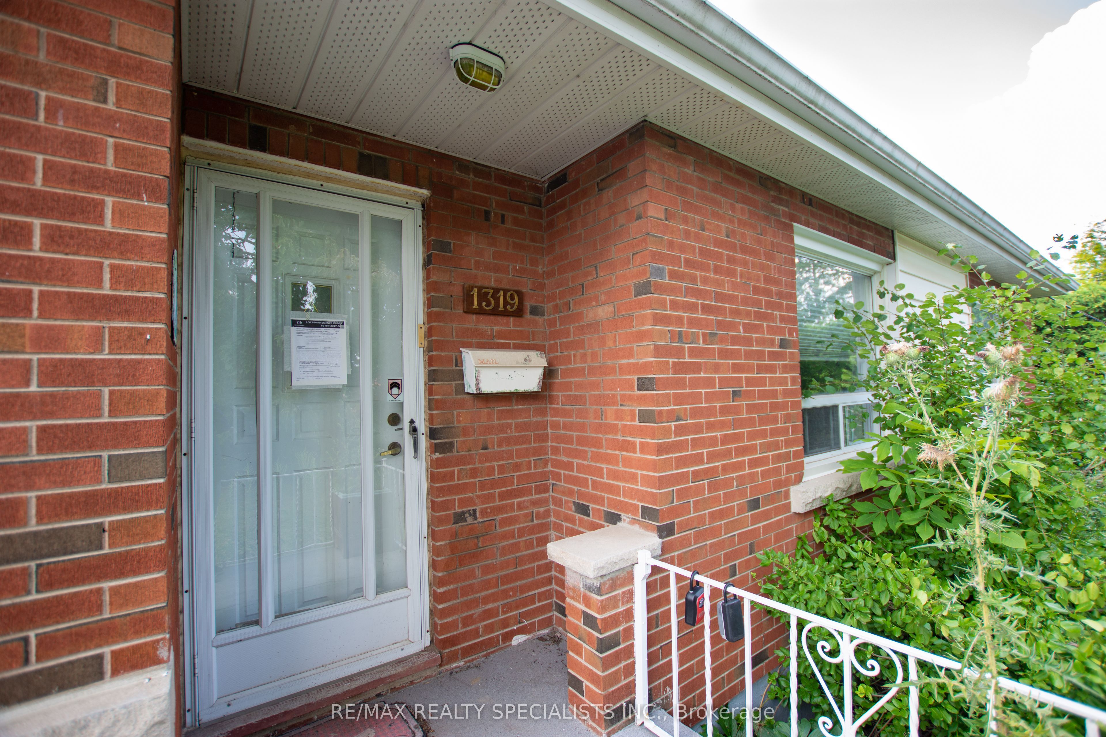 1319 Rebecca Street