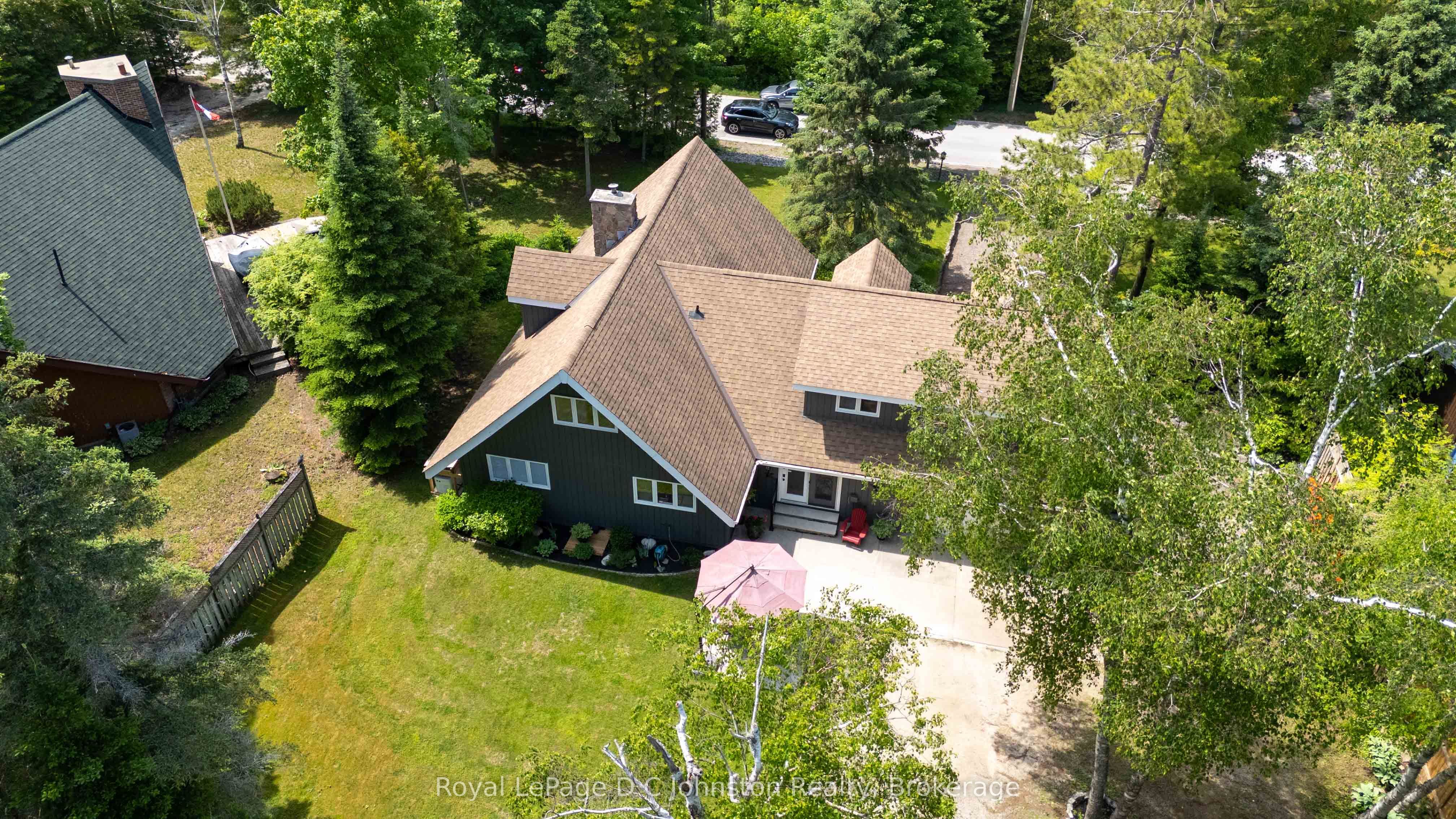 471 Eckford Avenue