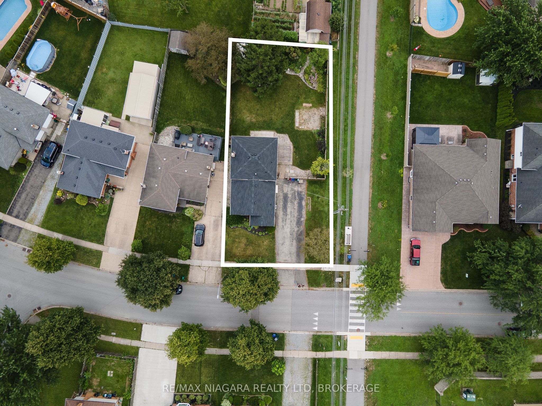 4240 Brookdale Drive
