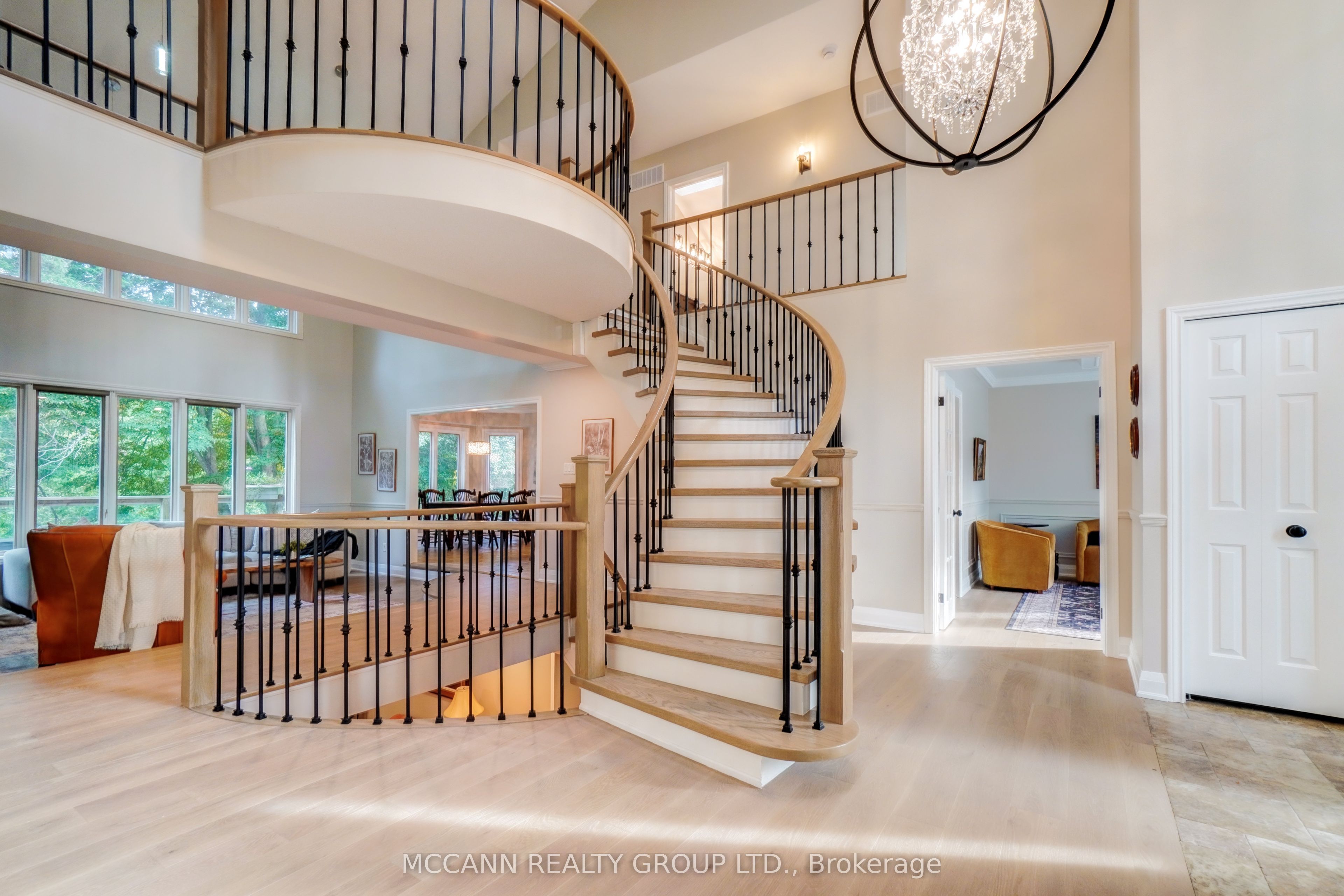 89 Blackcreek Trail