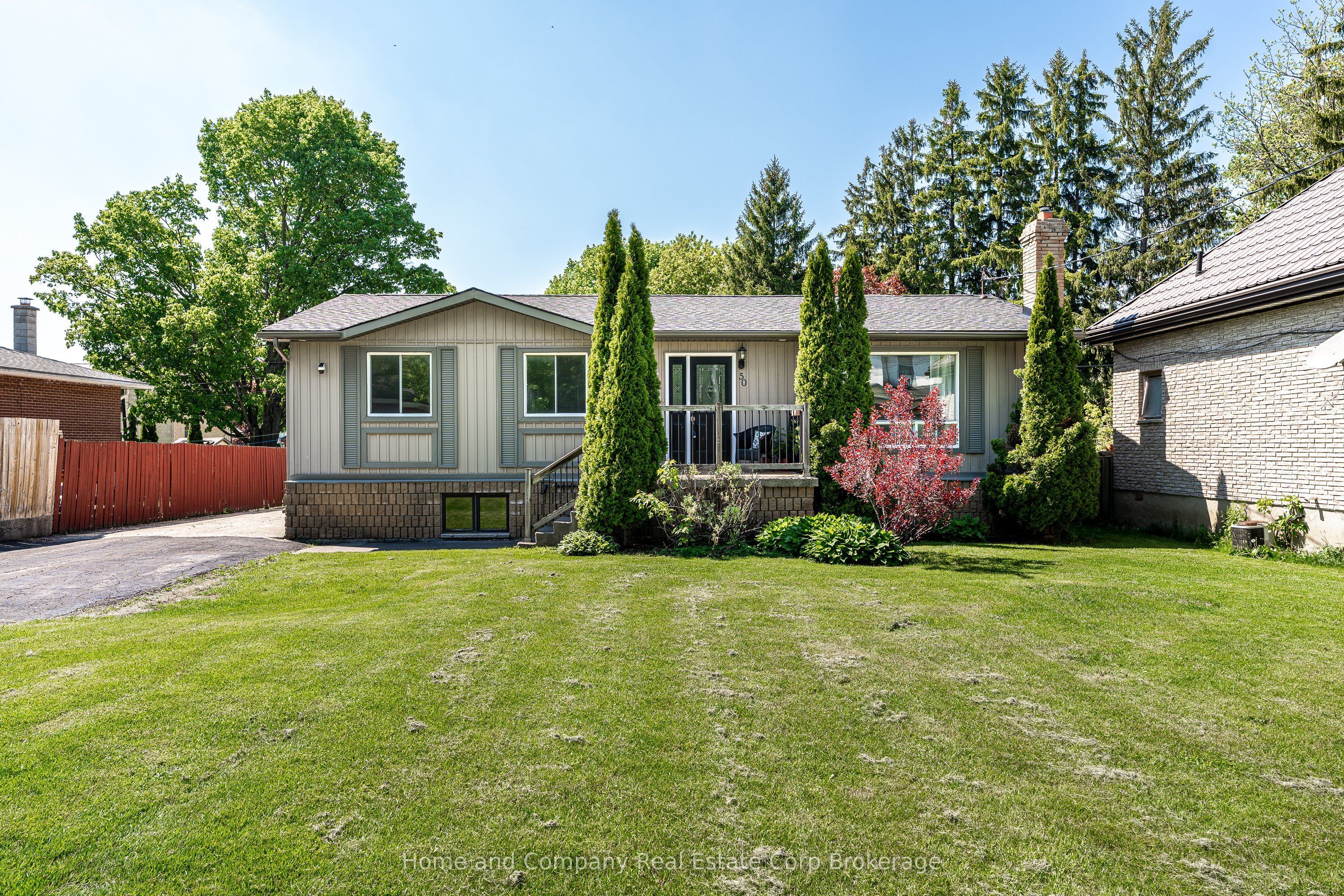 50 Dufferin Street