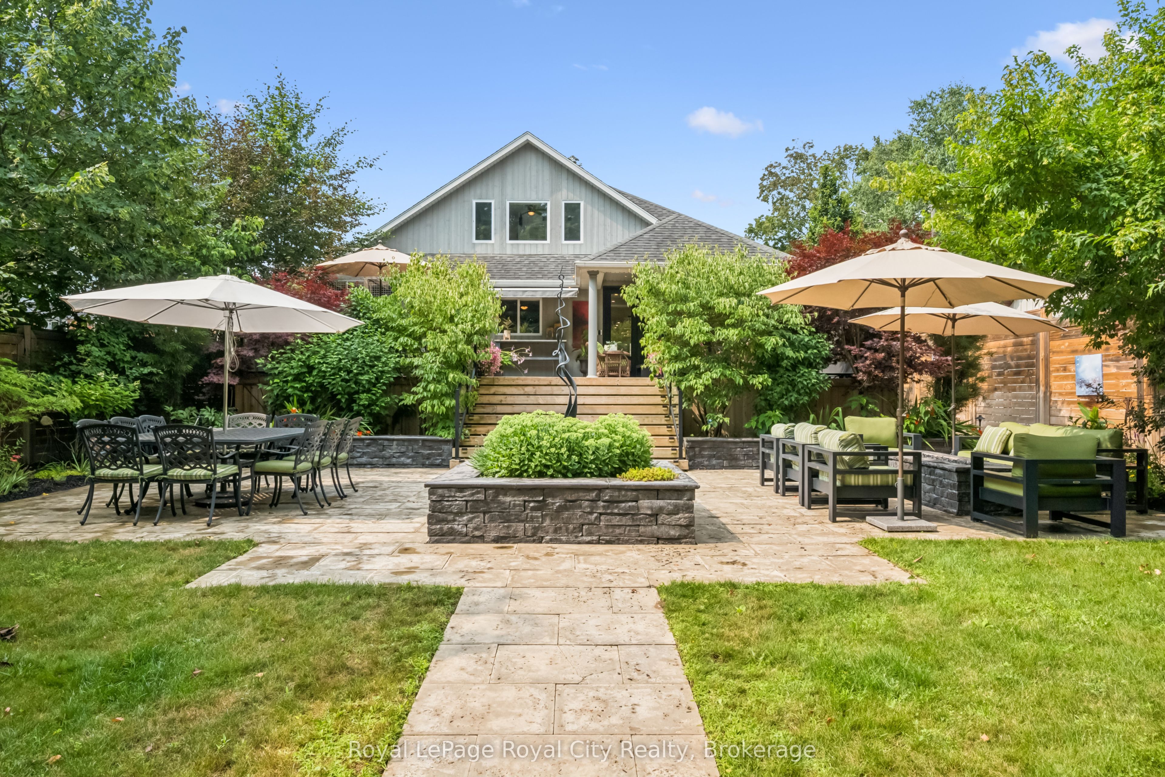 33 Edgehill Drive