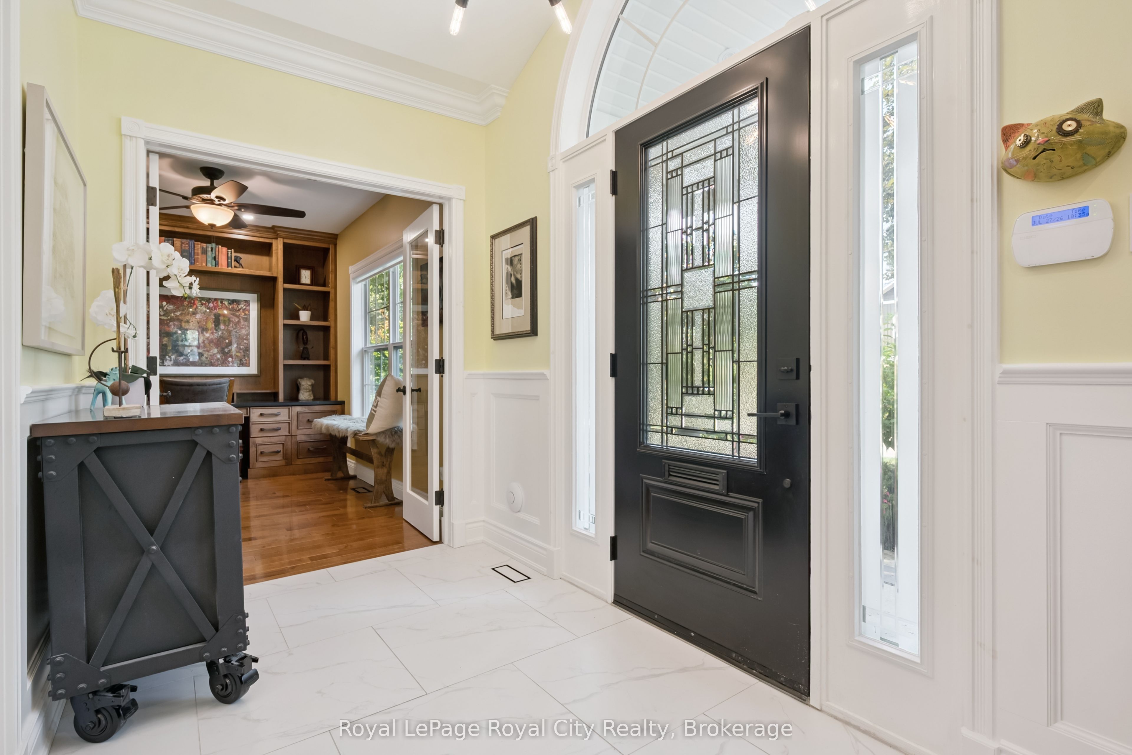 33 Edgehill Drive
