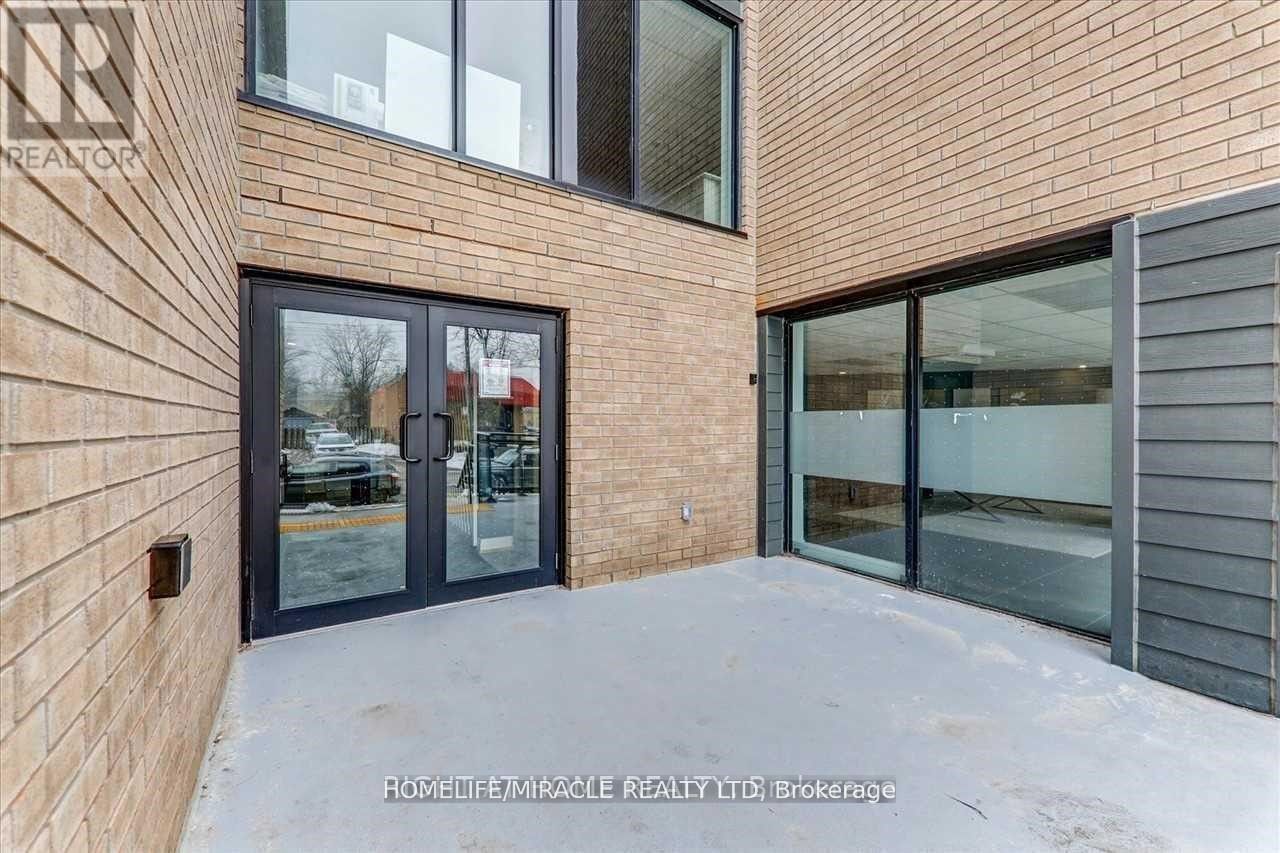 1 Falaise Road