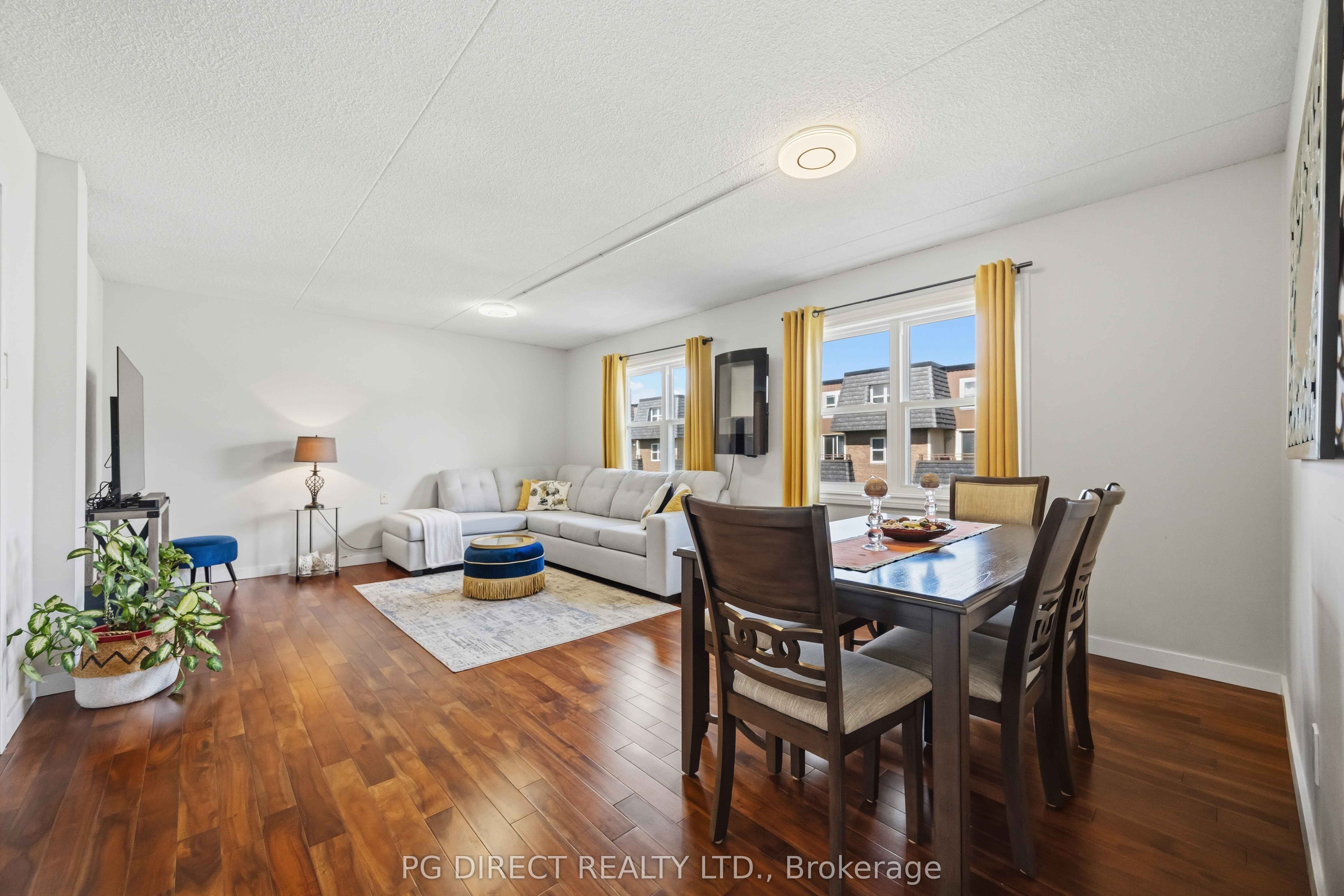 580 Mary Street E 214