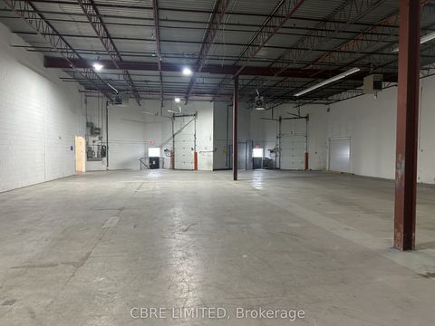 84 Citation Drive 11-12 Vaughan ON L4K 3C1