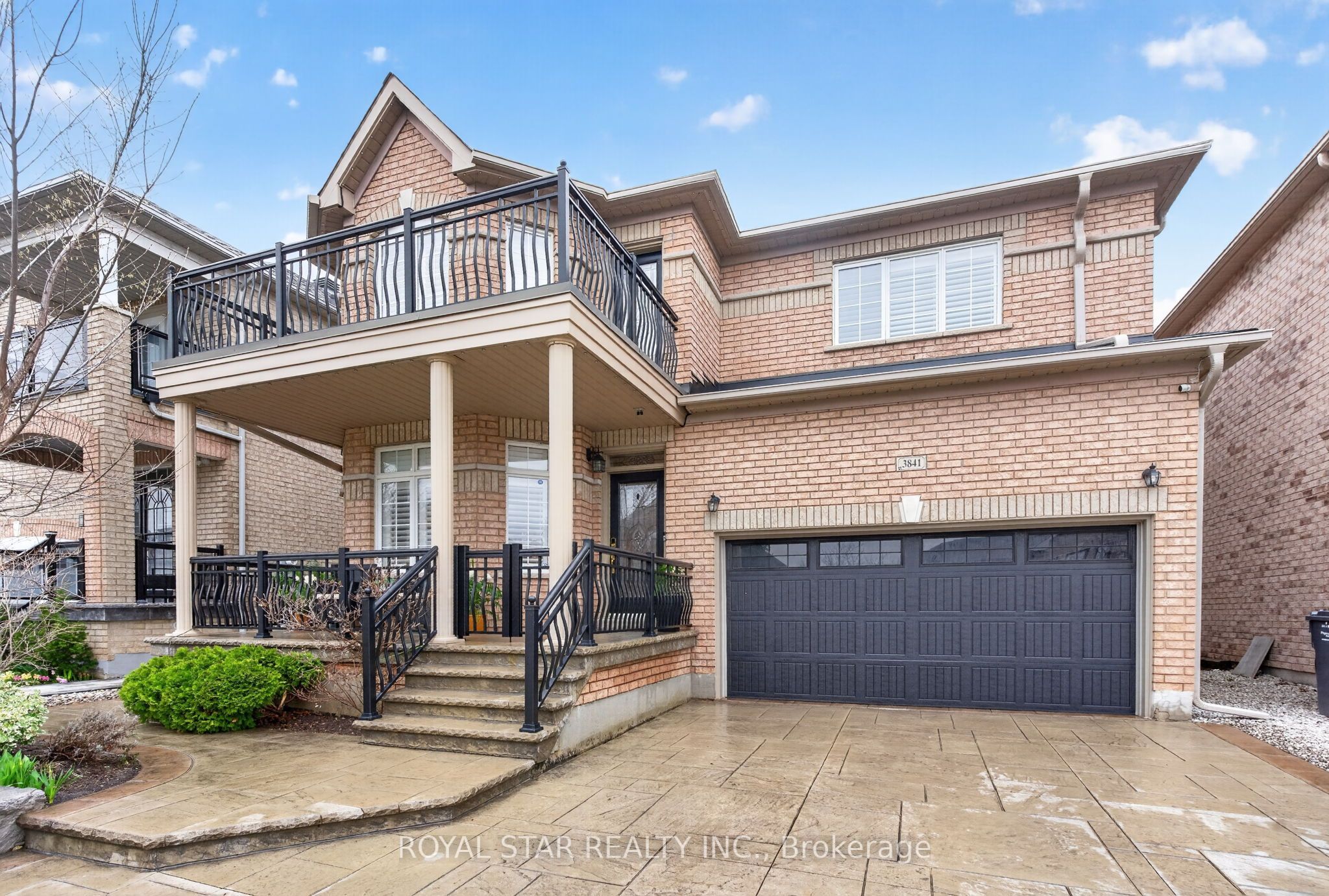 3841 Edgecliffe Run