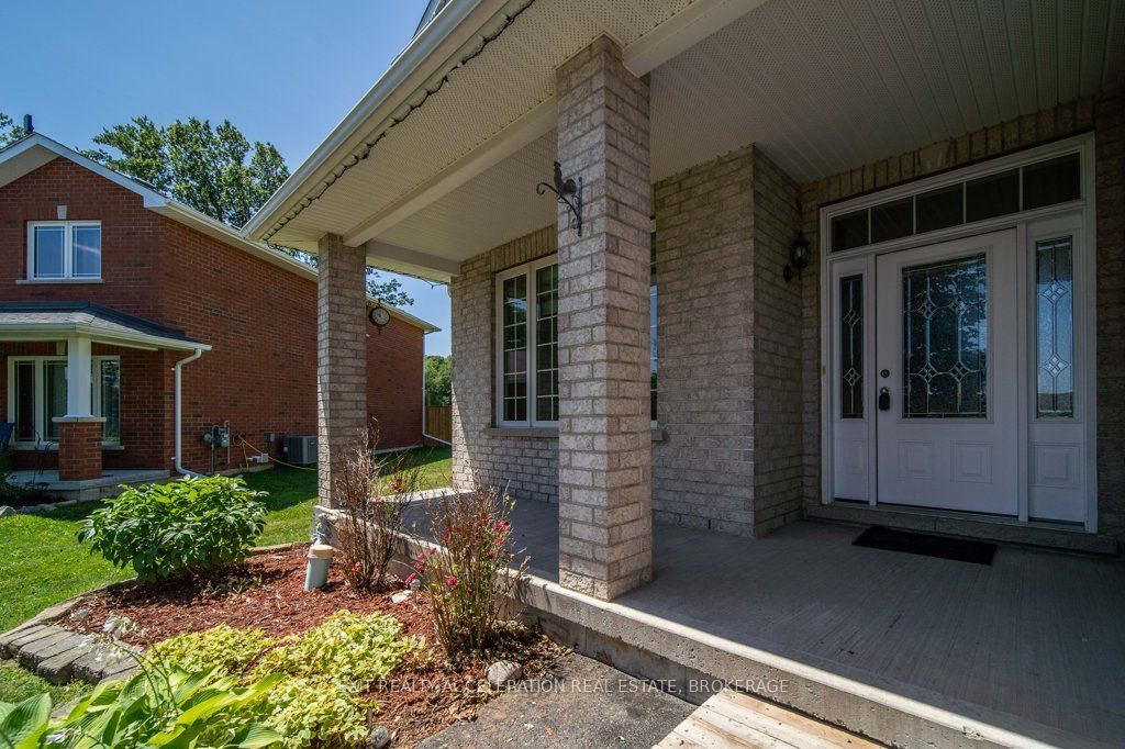 14 Ashwood Crescent